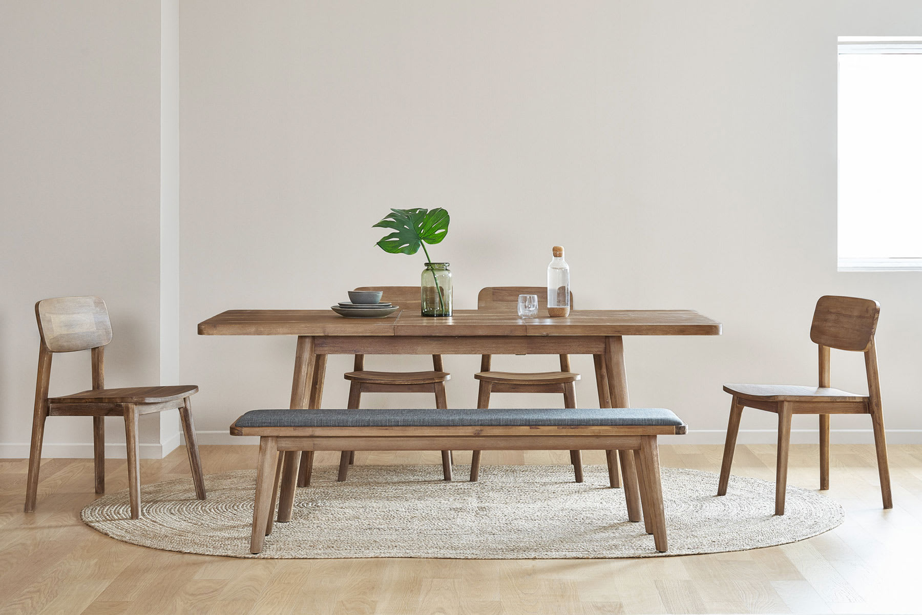 Round Or Rectangular How To Pick The Right Shape Of Dining Table