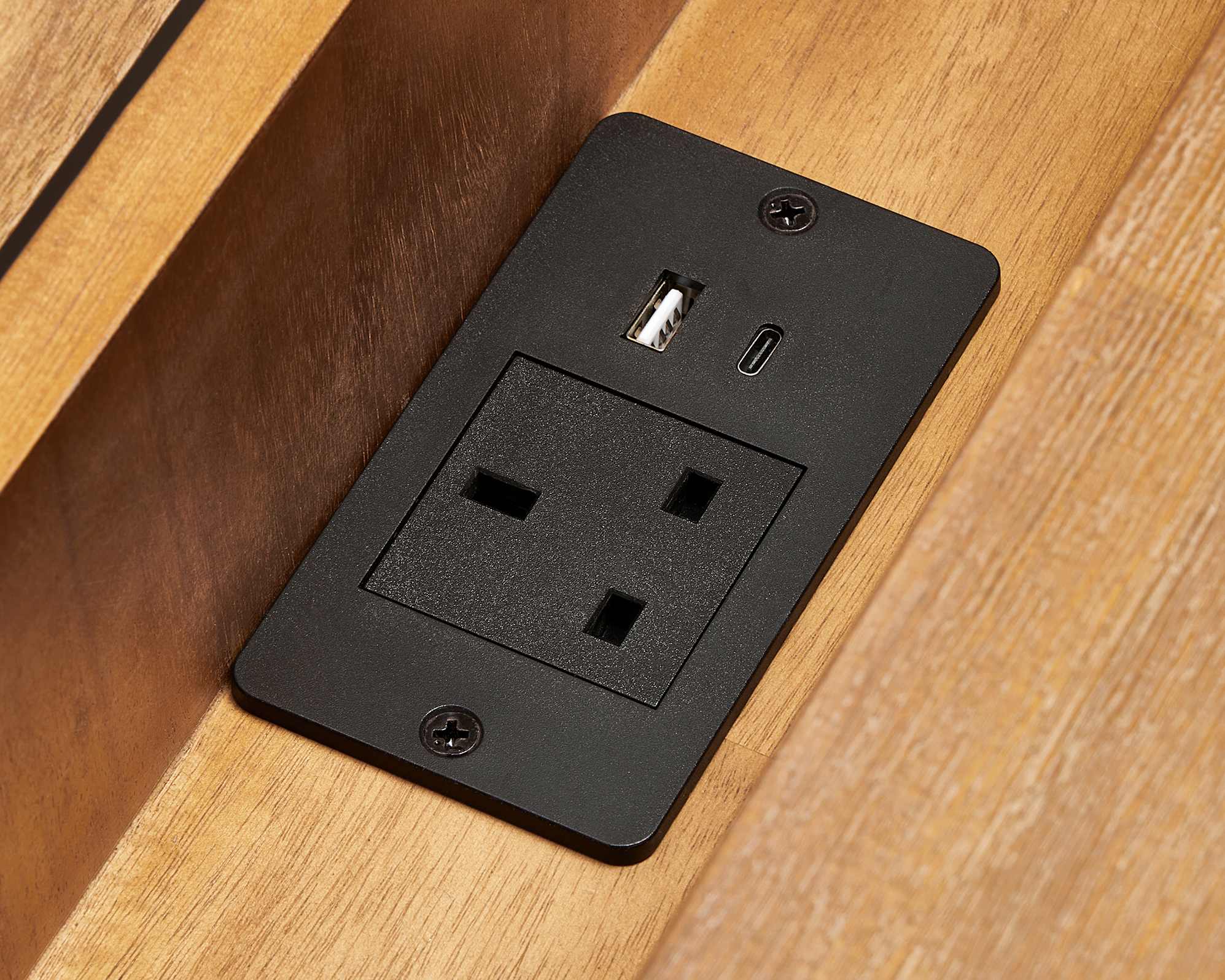 Seb Charging Bedside Table 2