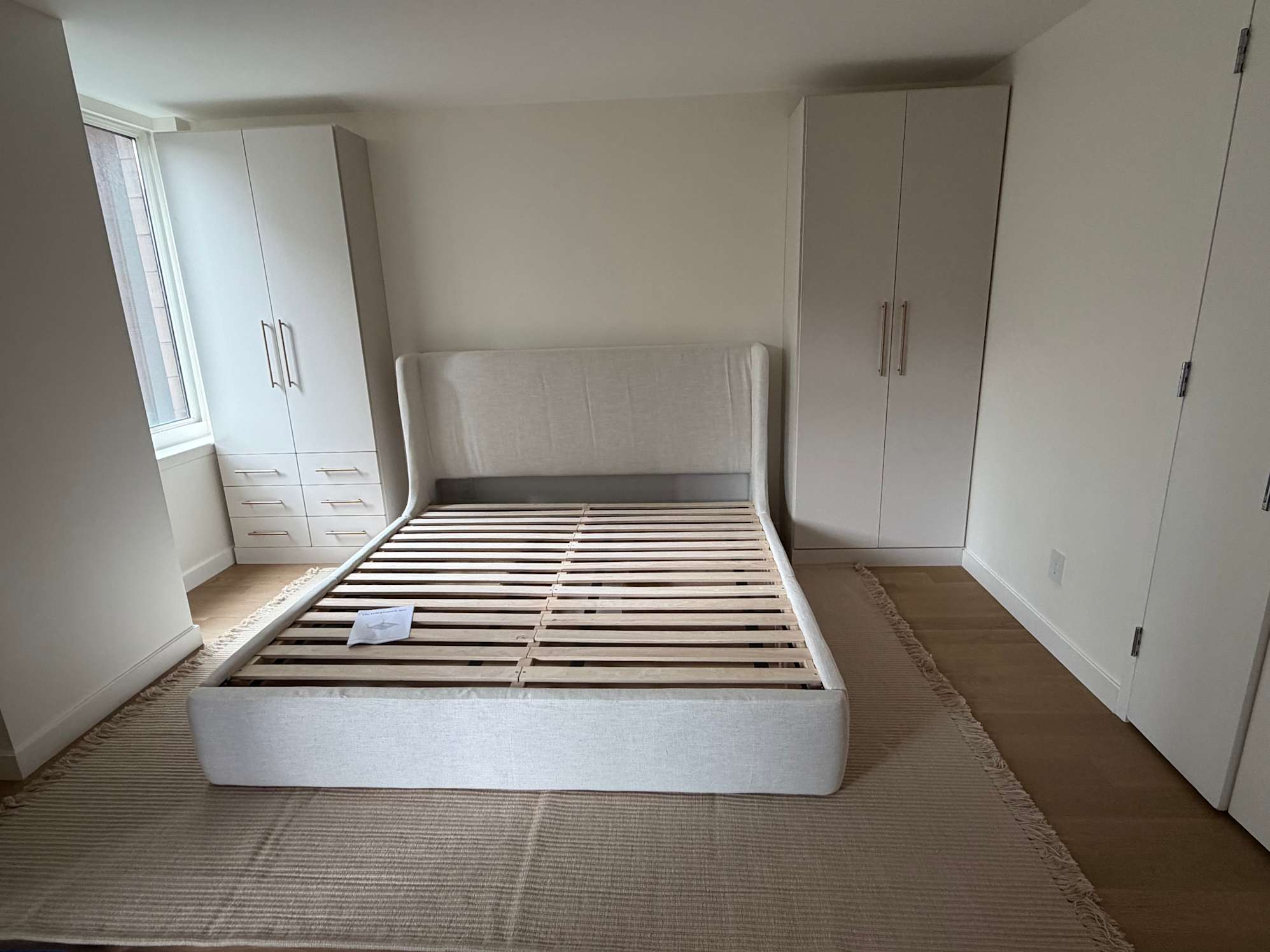 Fulfills design and storage needs efficiently