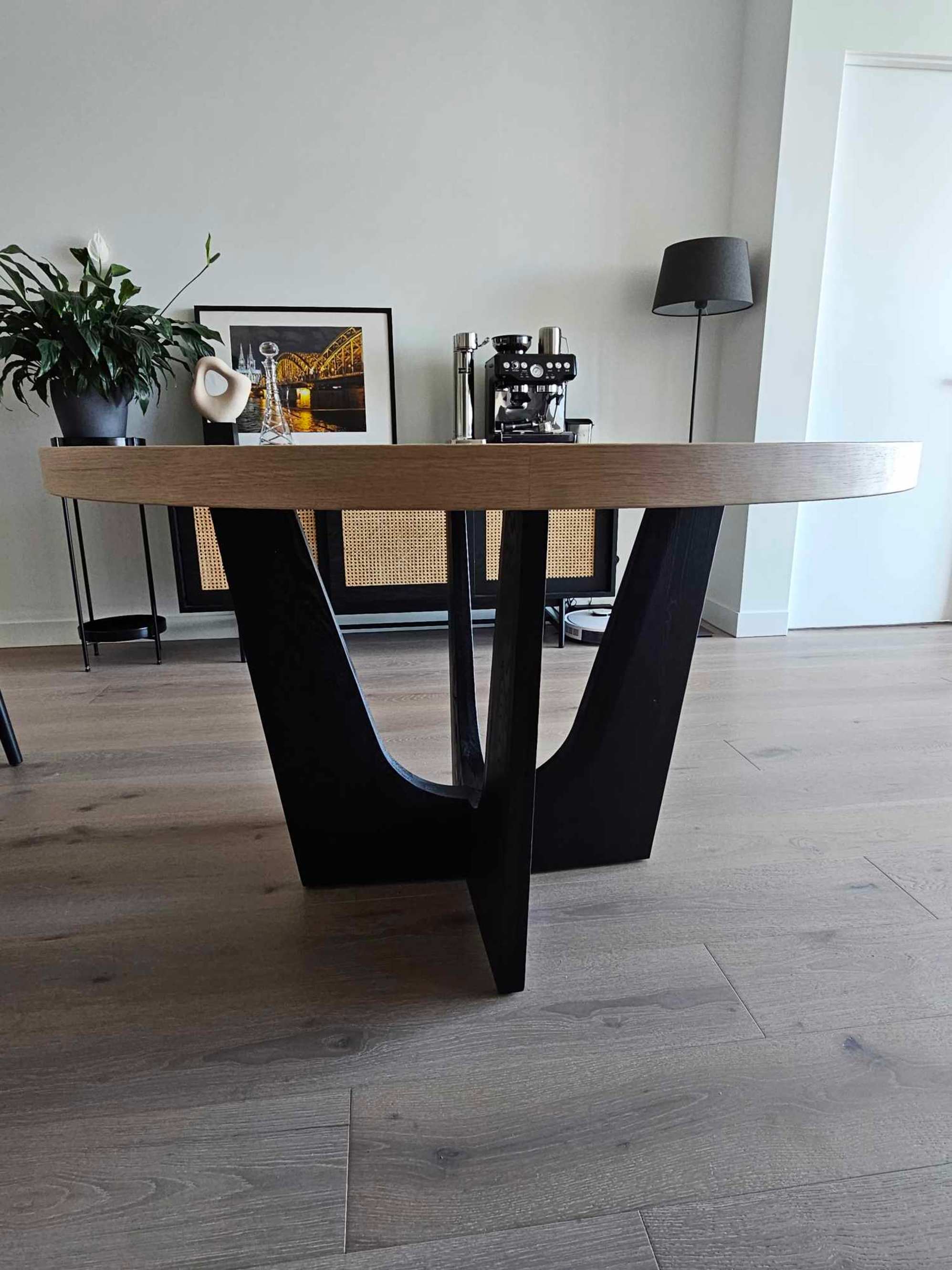 review from Excellent quality table