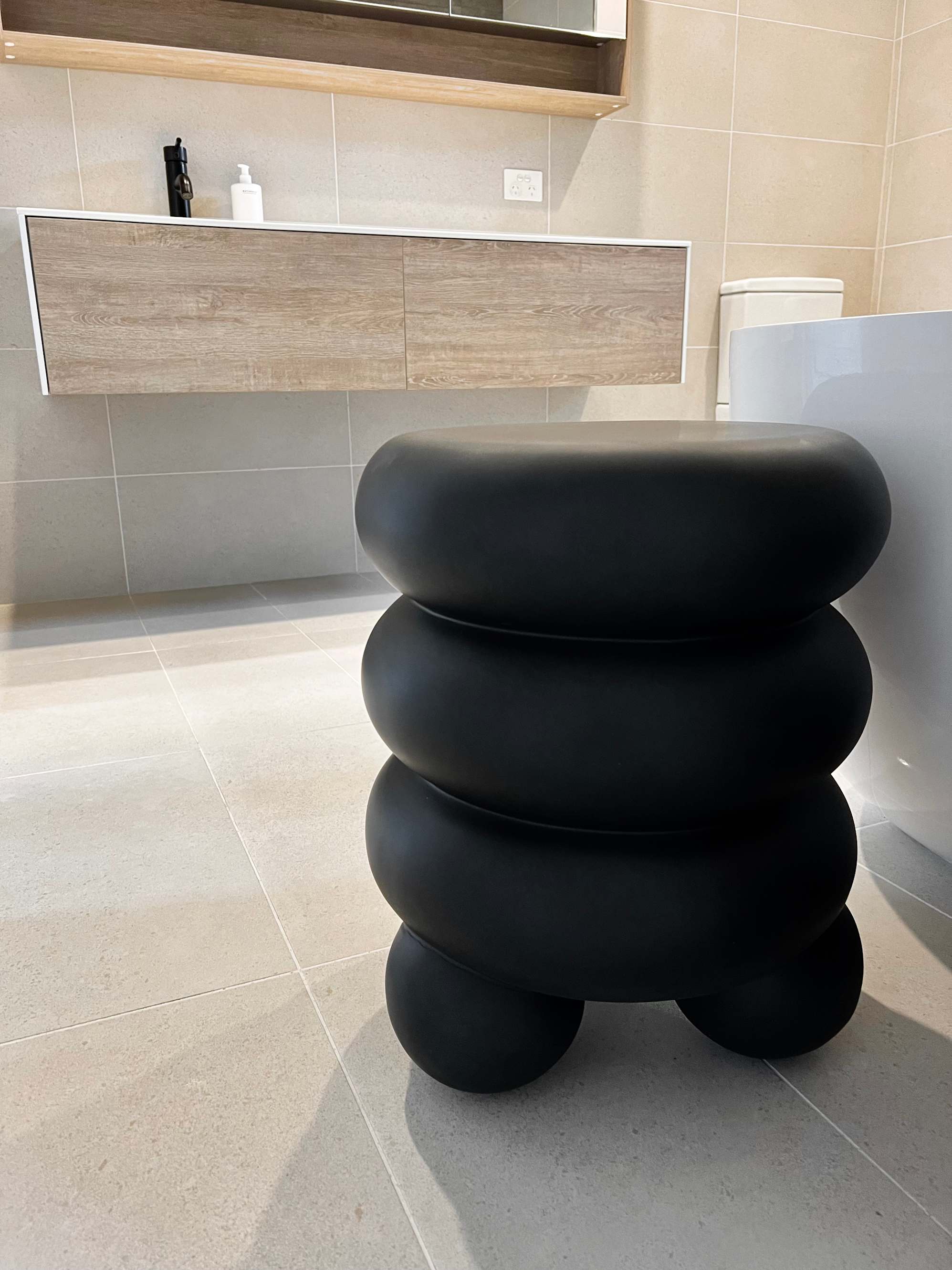 Duncan - Round Side Table