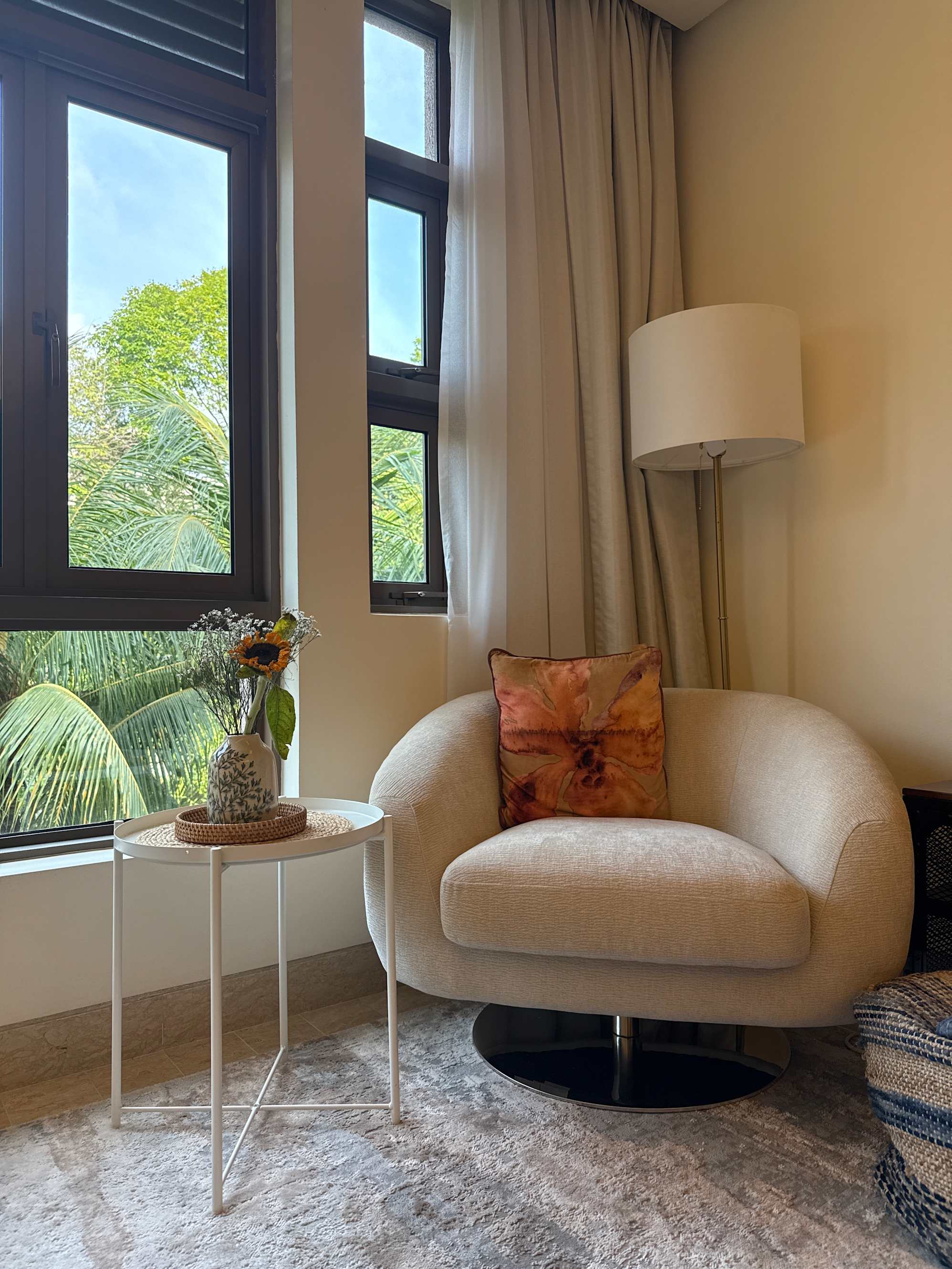 review from Comfy chair