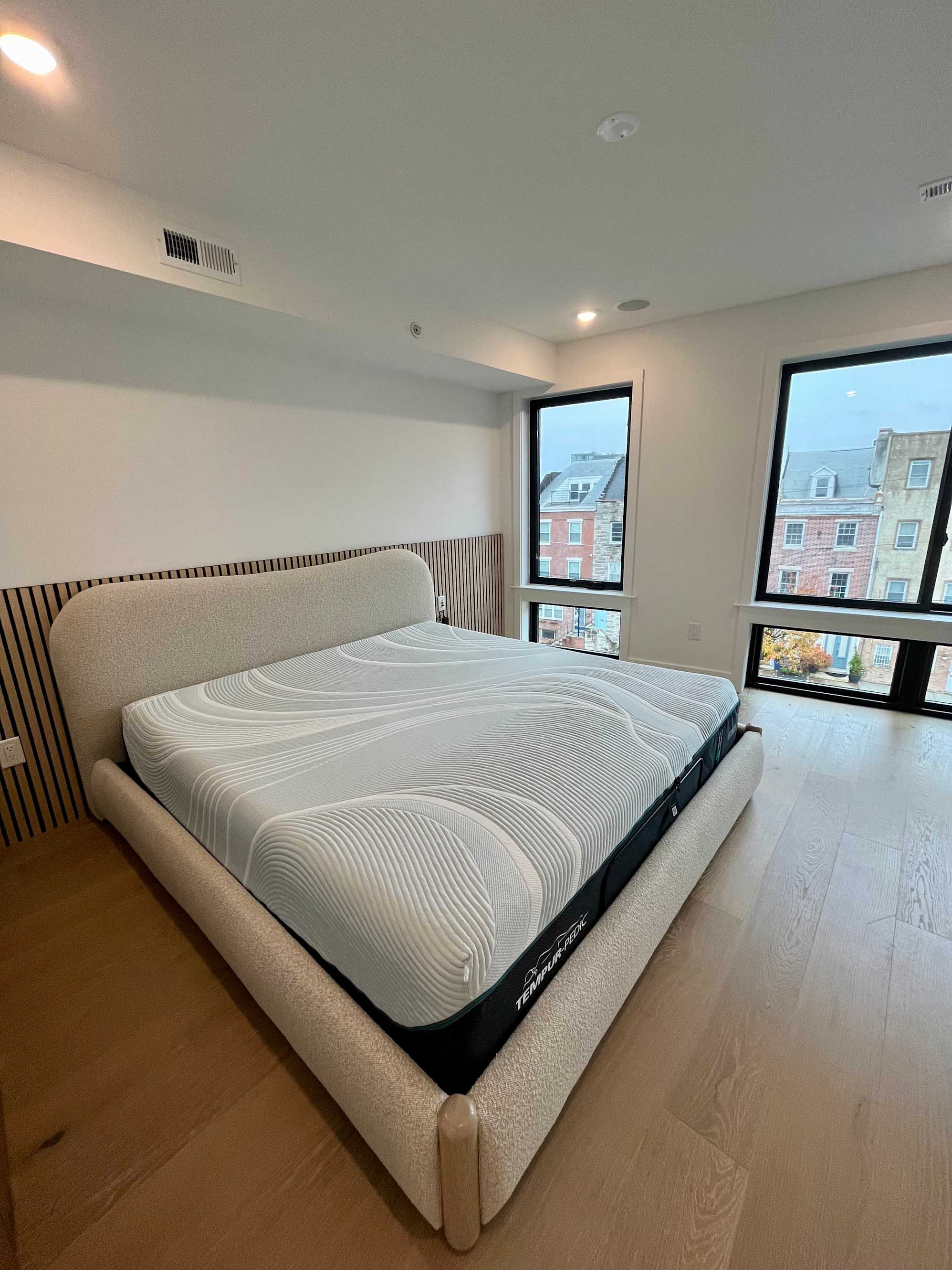 Cozy bed frame