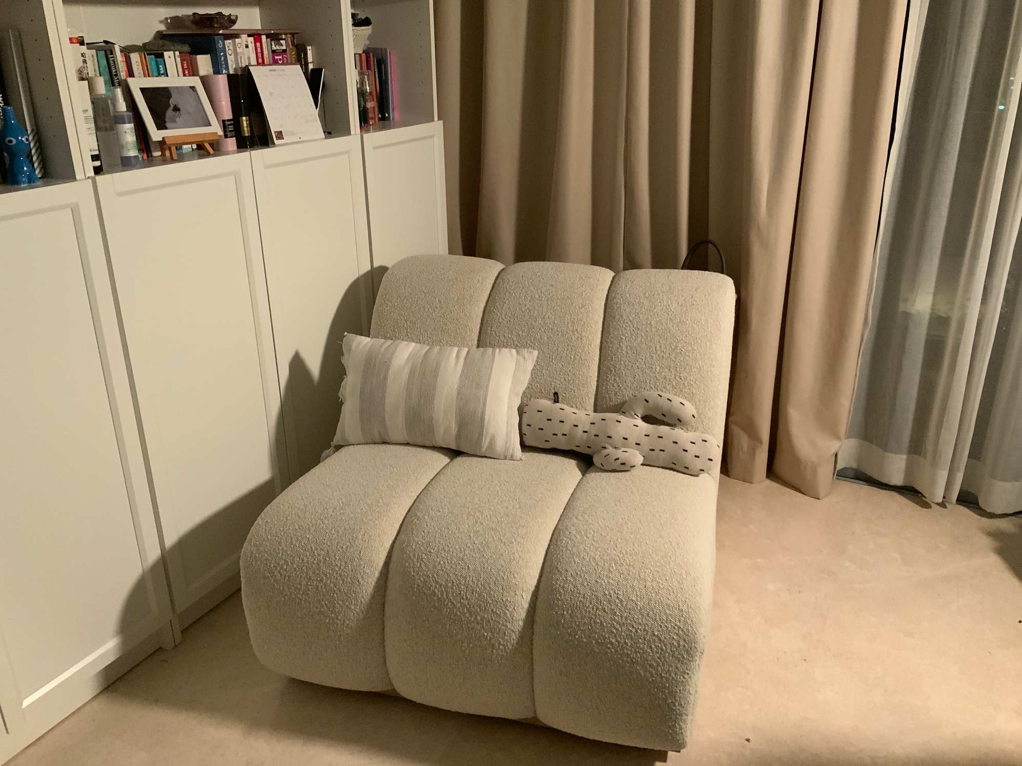 review from A chic addition to my home office