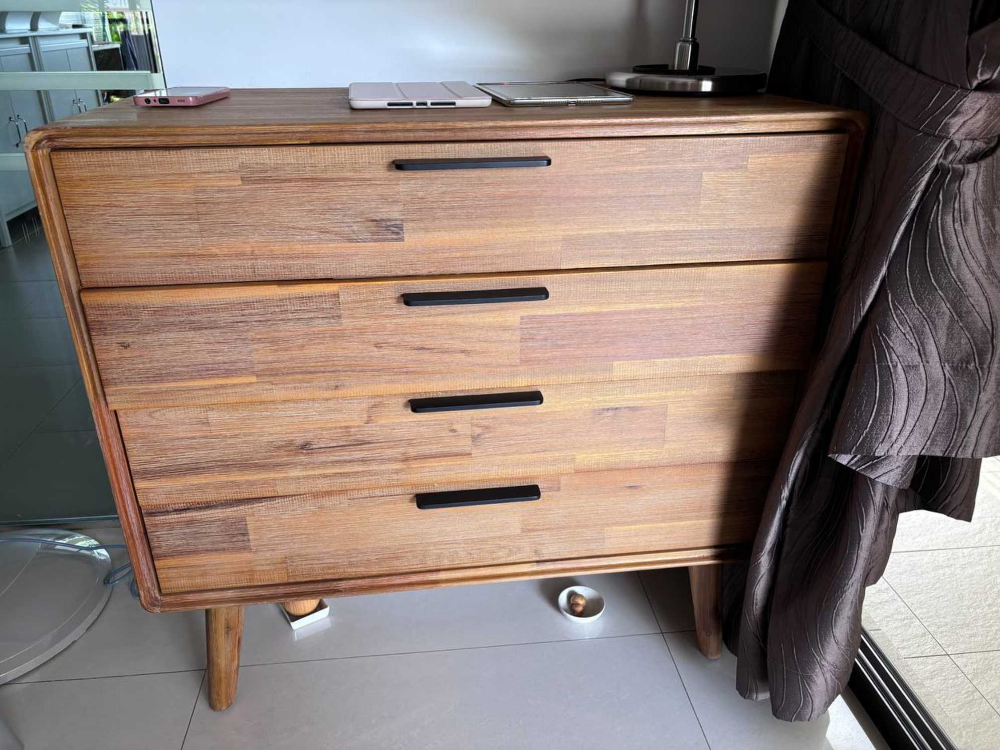 Spacious drawer