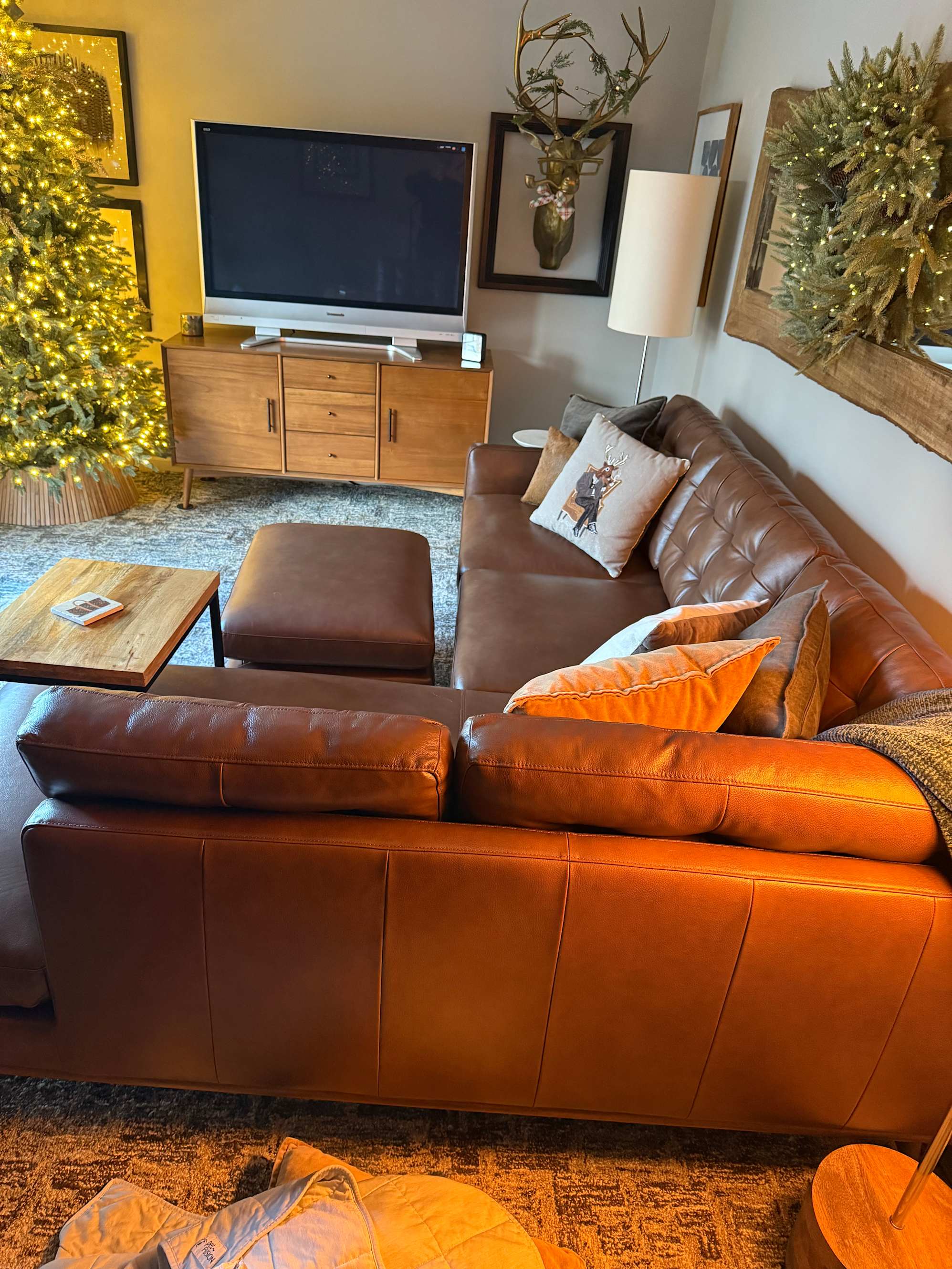 Leather Isaac w/ bumper chaise