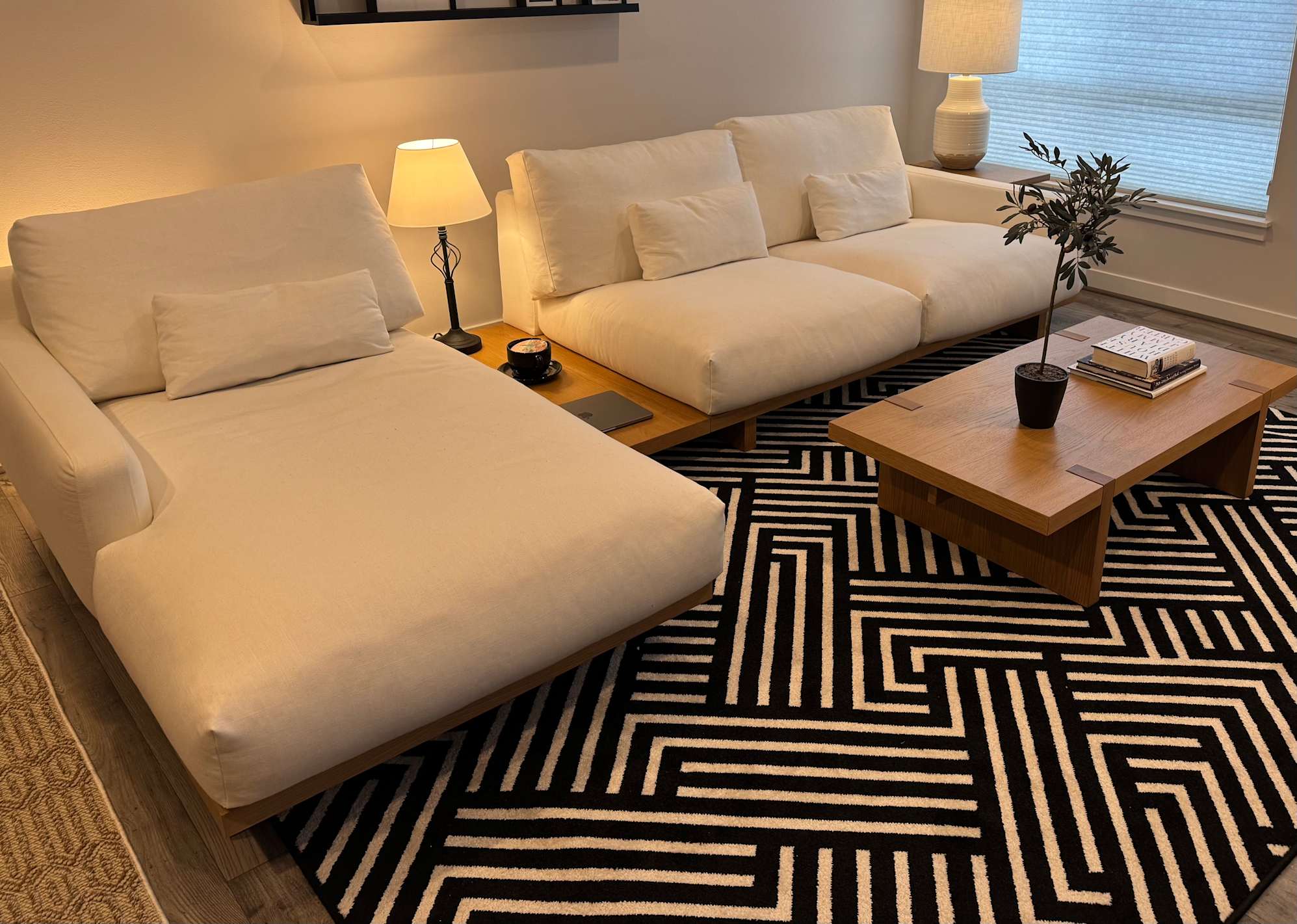 Mori Living Room Set – Comfort Meets Modern Elegance