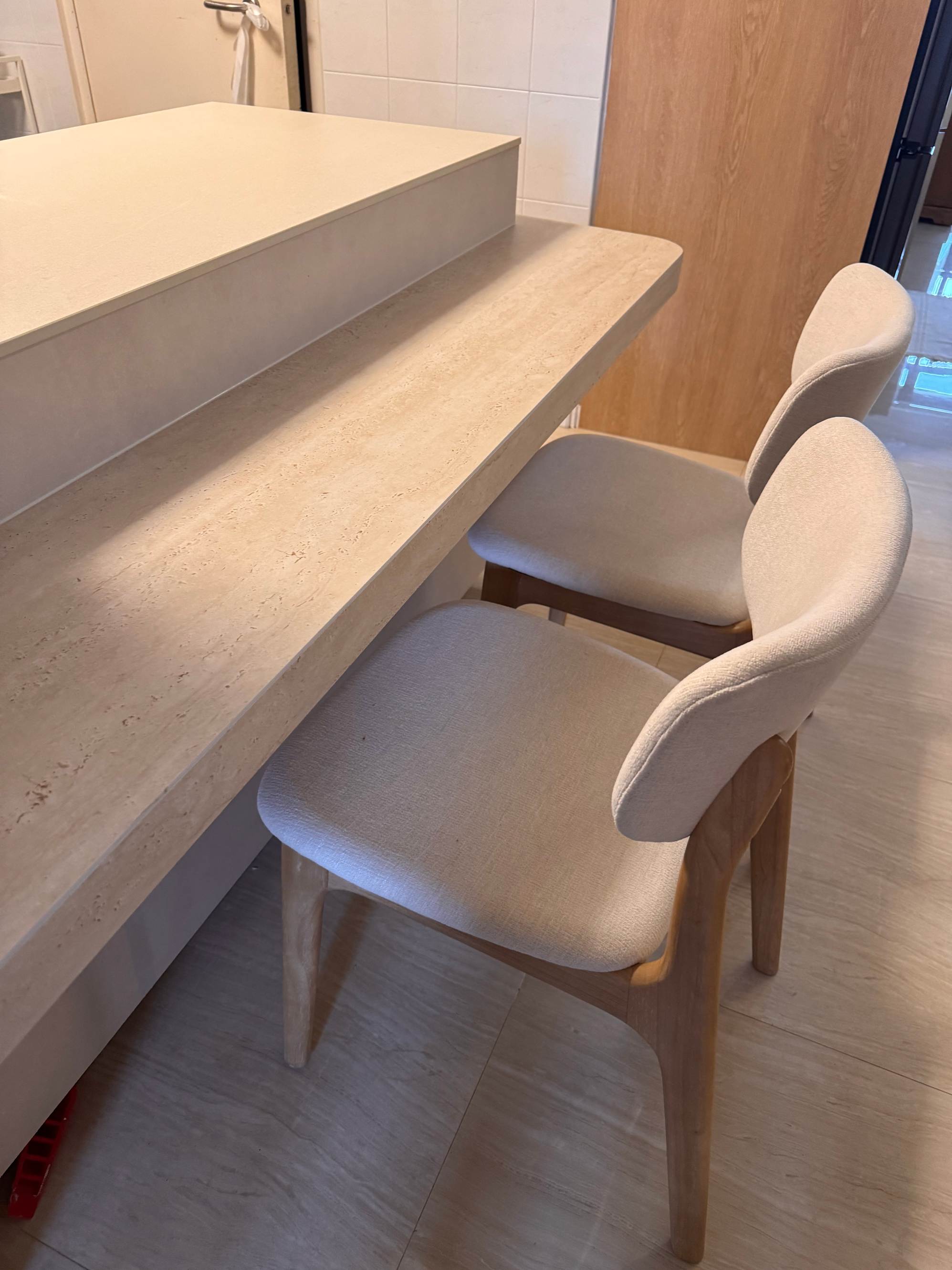 Clean and comfortable design 