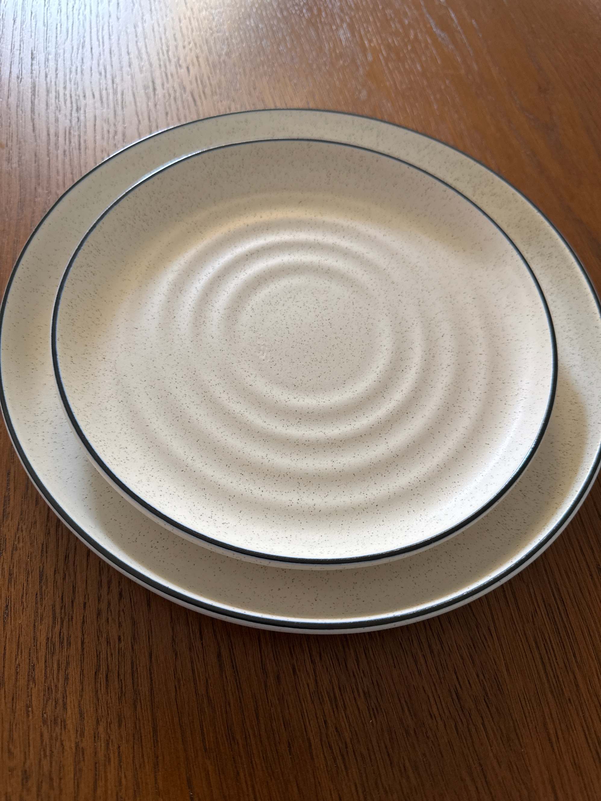 review from Elegant and modern design