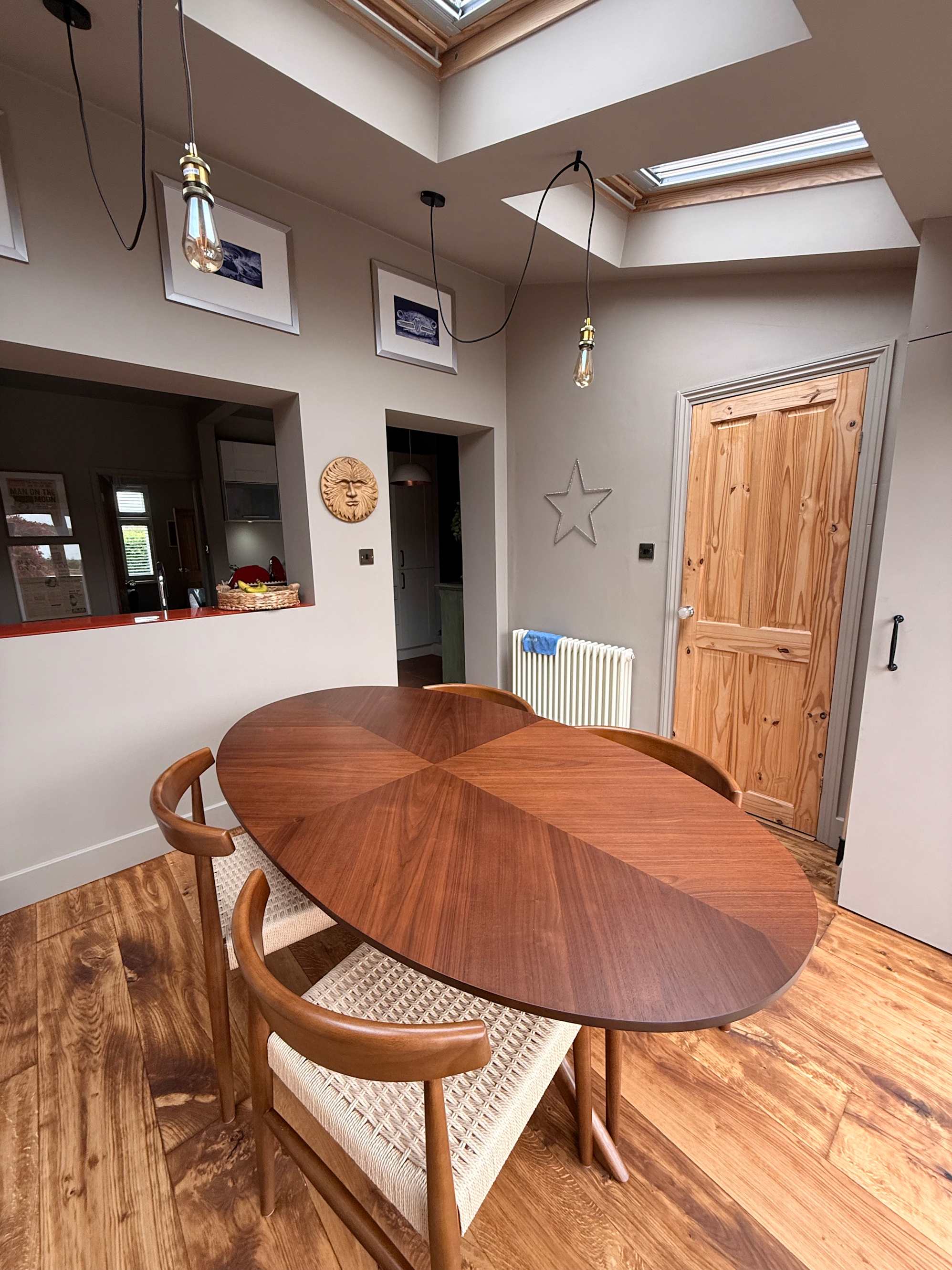 review from Beautiful table and chairs