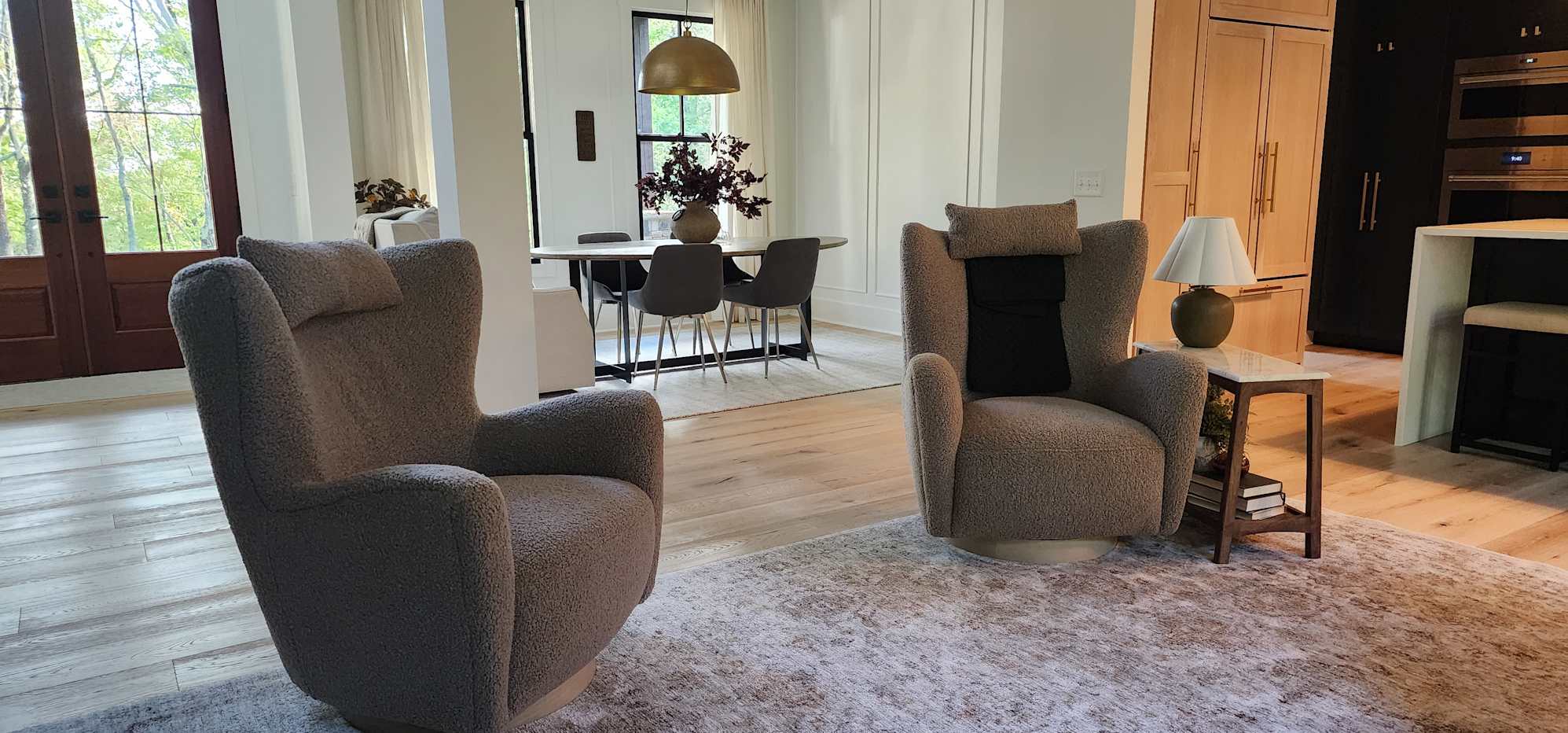 Collette Sherpa Swivel Armchair!