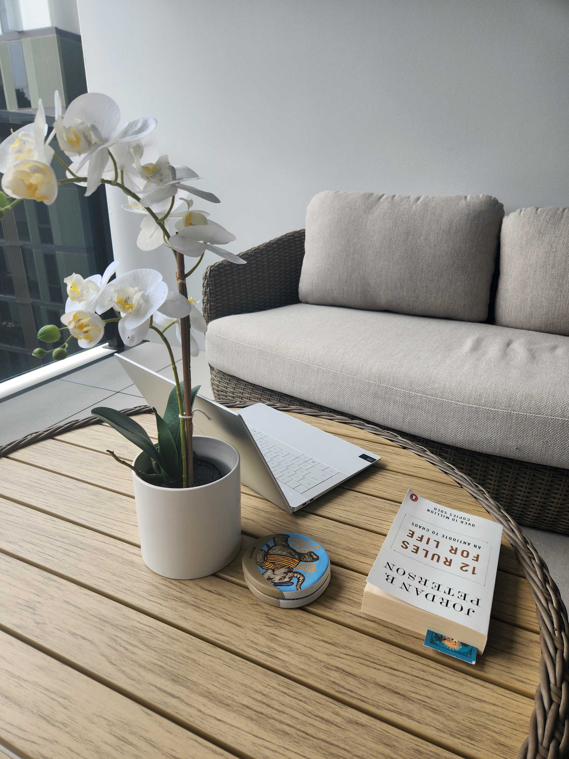 review from Simple, stylish and comfortable!