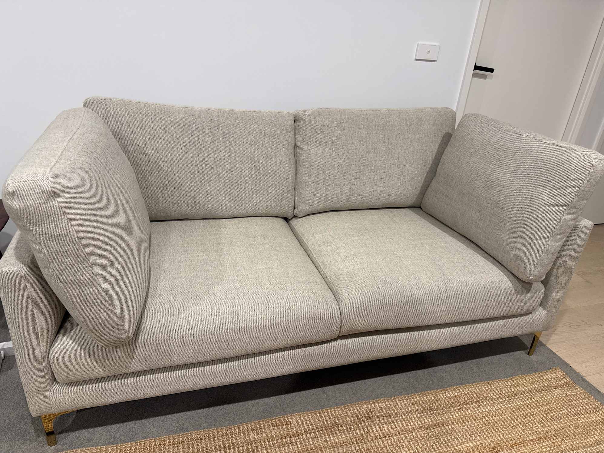 review from Comfy and stylish!
