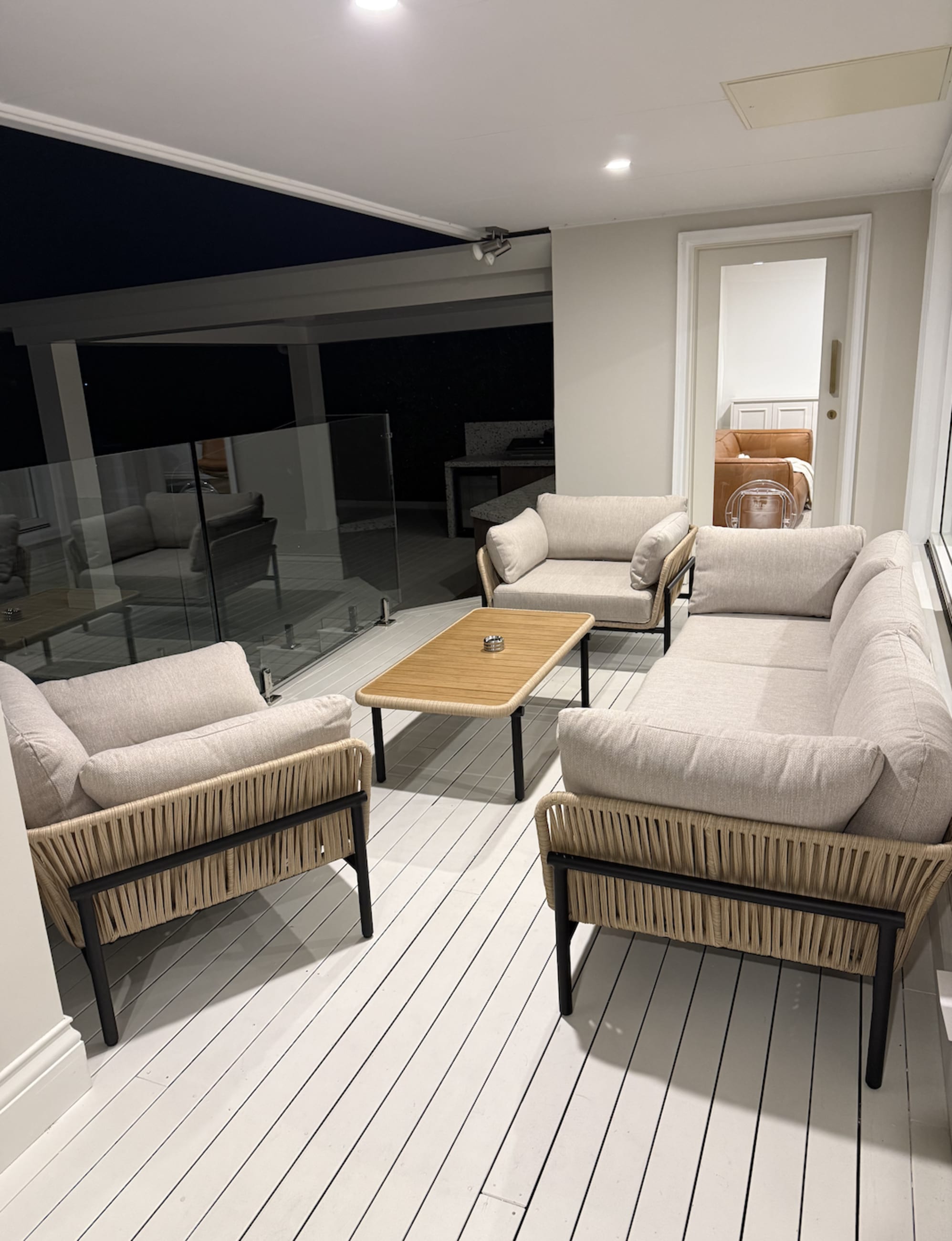 review from outdoor furniture