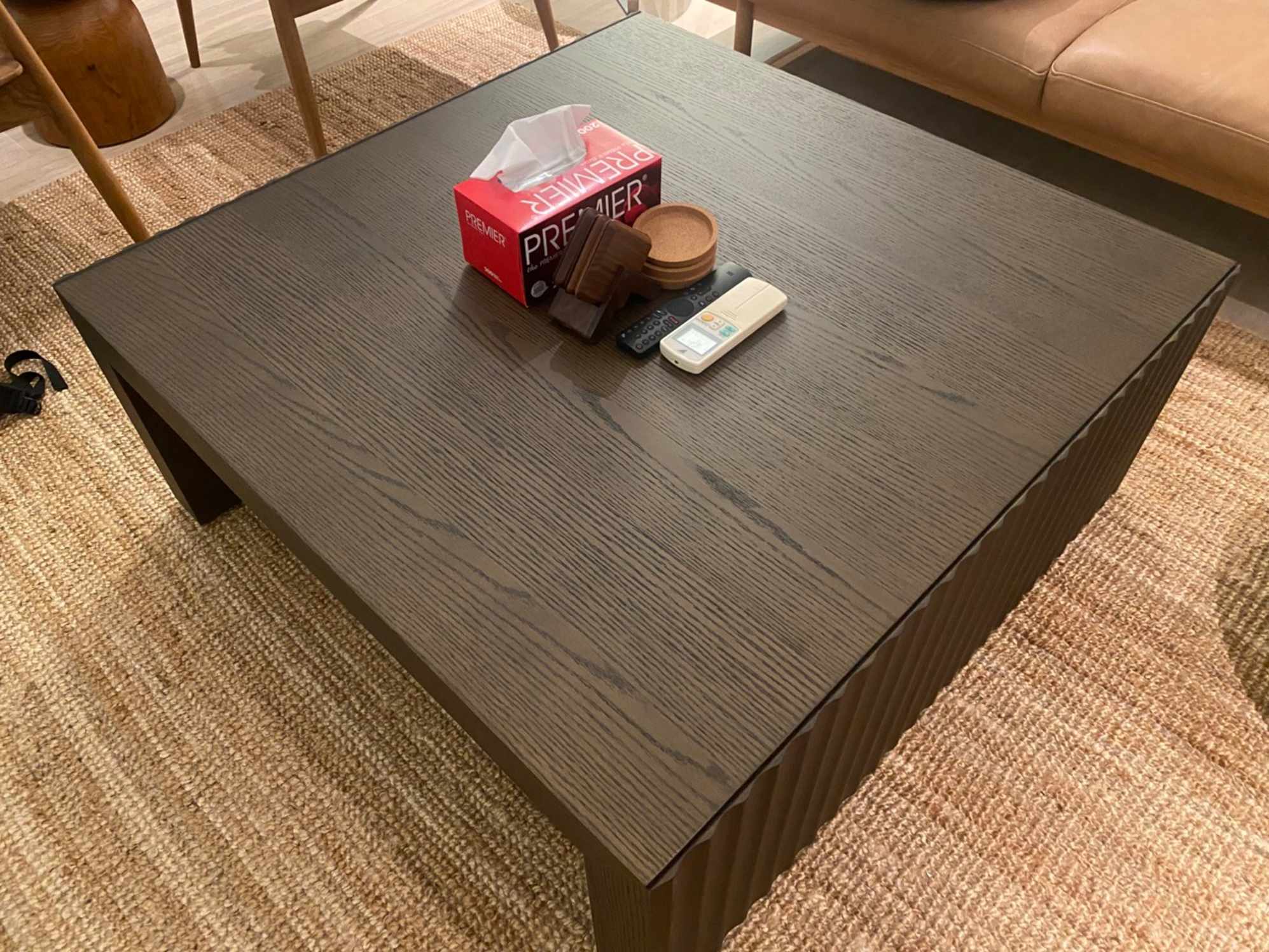 review from Great solid table!