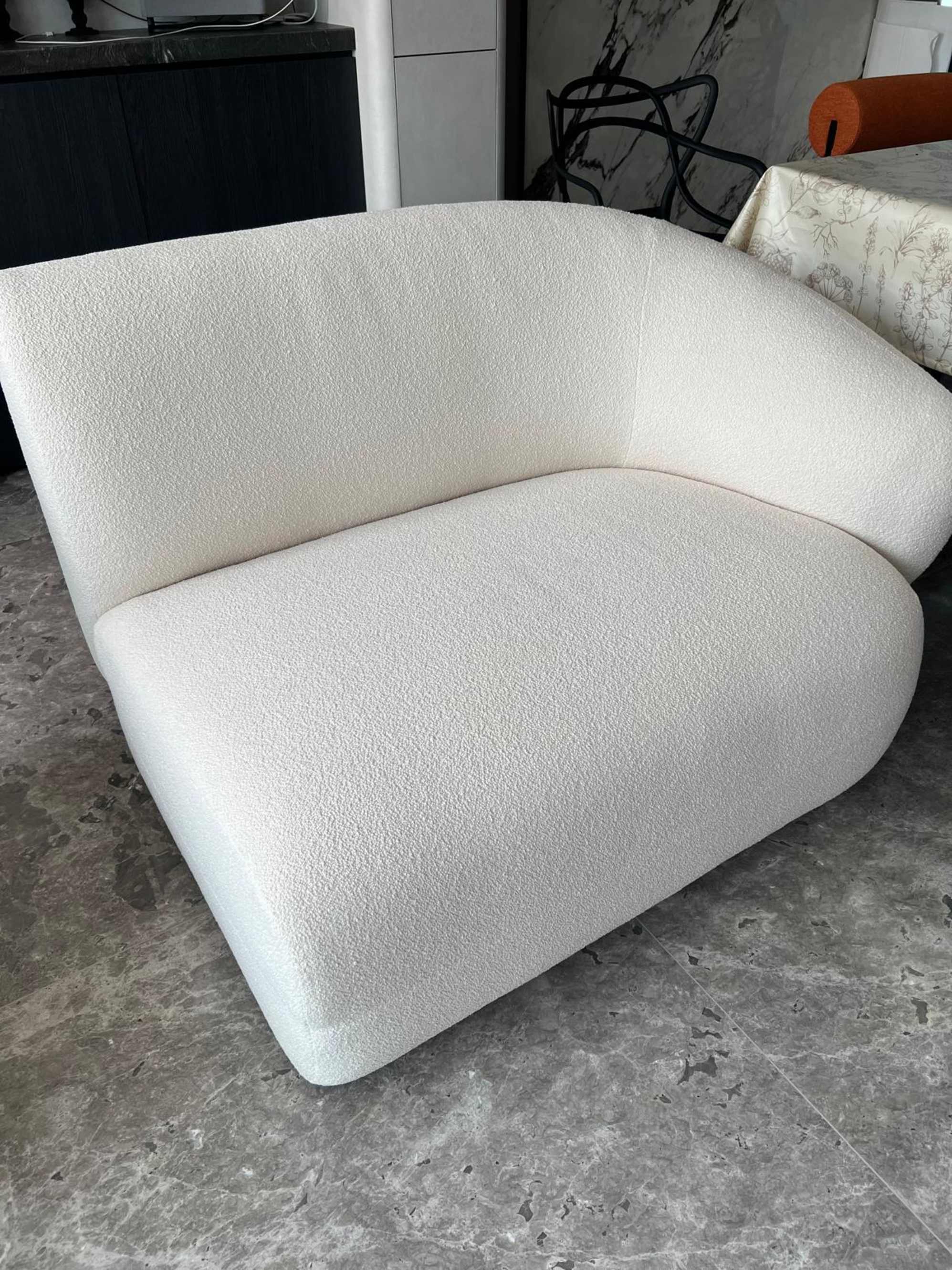 Auburn Right Arm Sofa