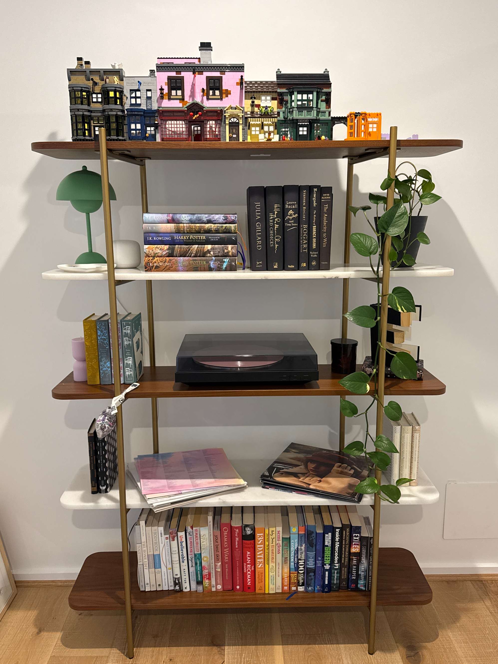 Beautiful and suits the space well