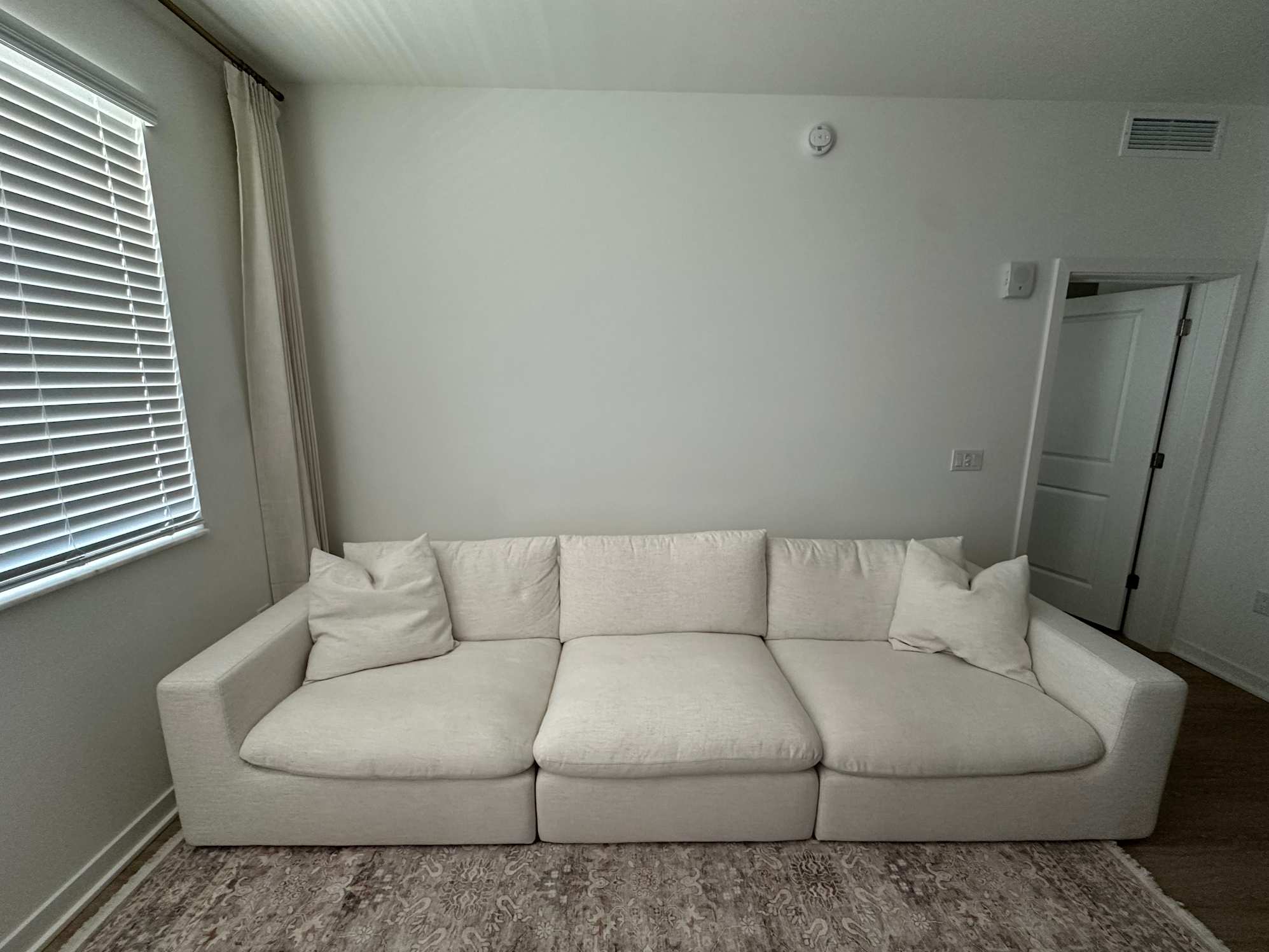 Dawson Armless Sofa