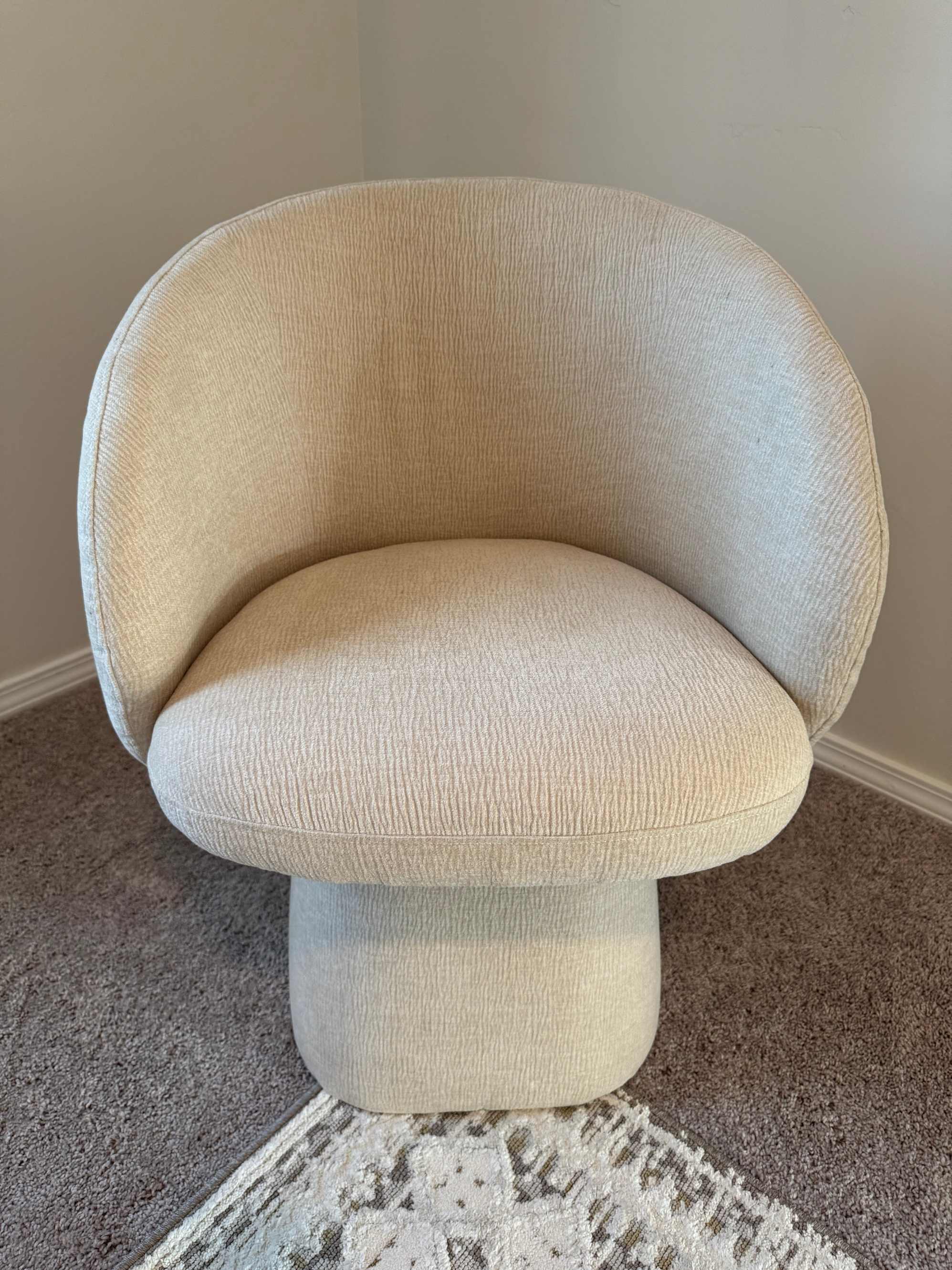 Cassidy Swivel Chair