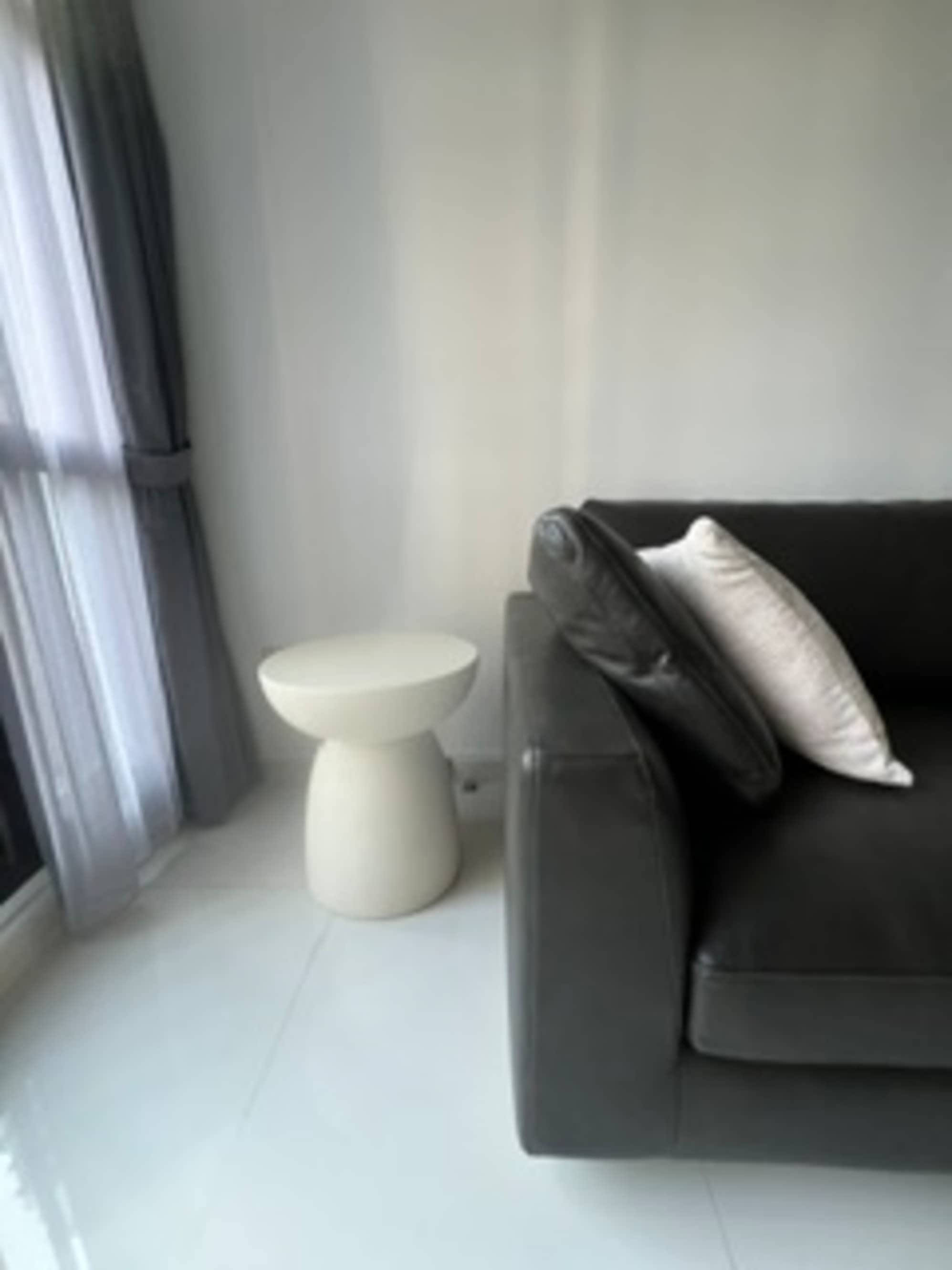 review from Nice side table