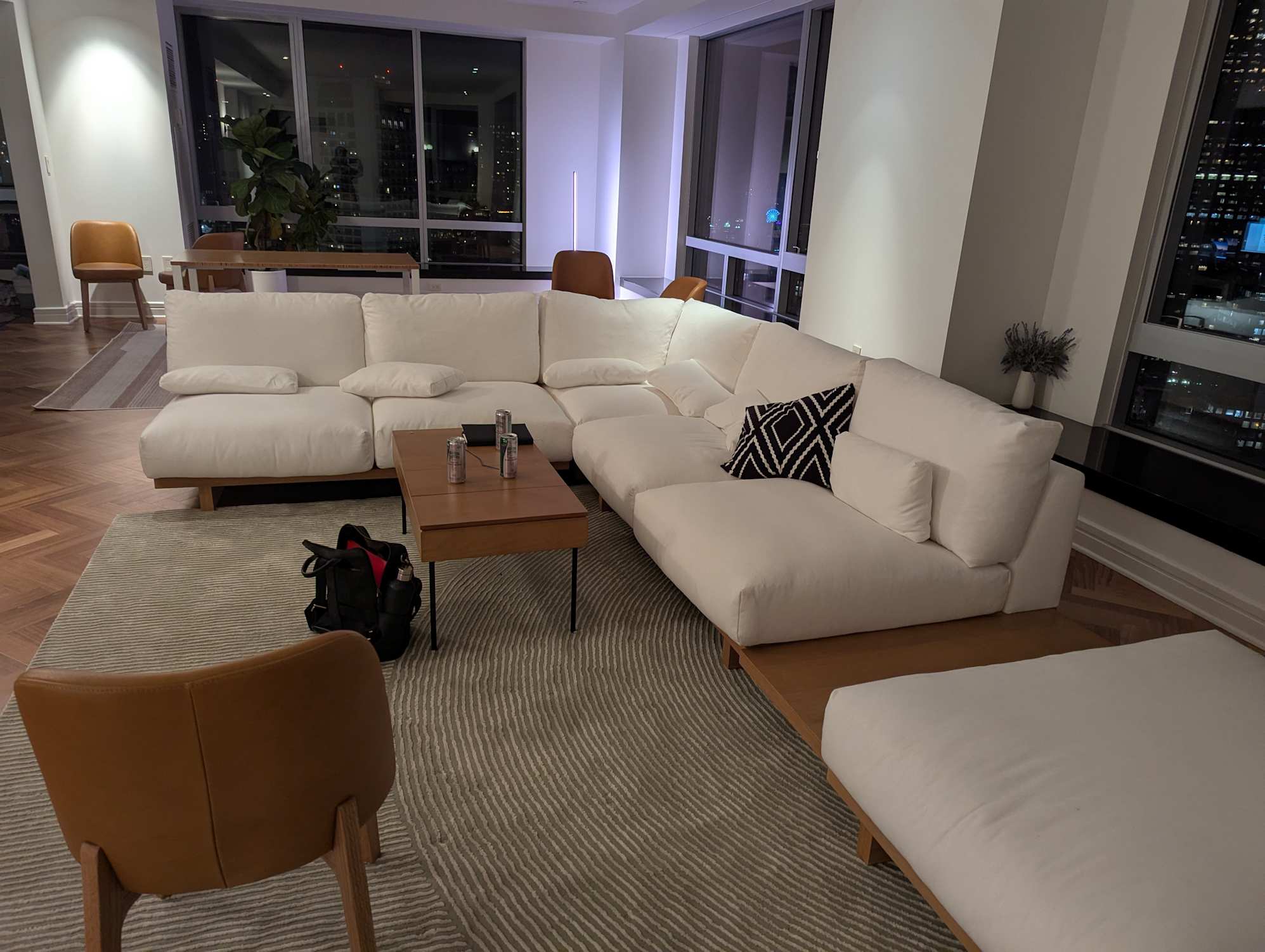 Great ottoman for flexibility
