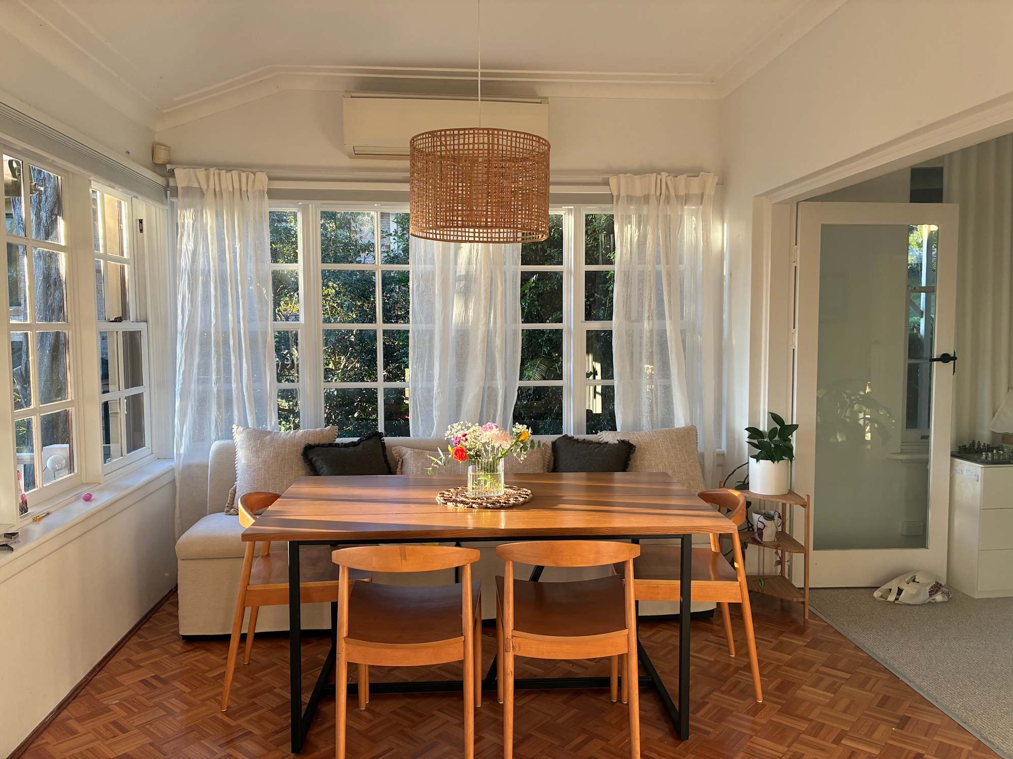 review from Easy banquette solution 