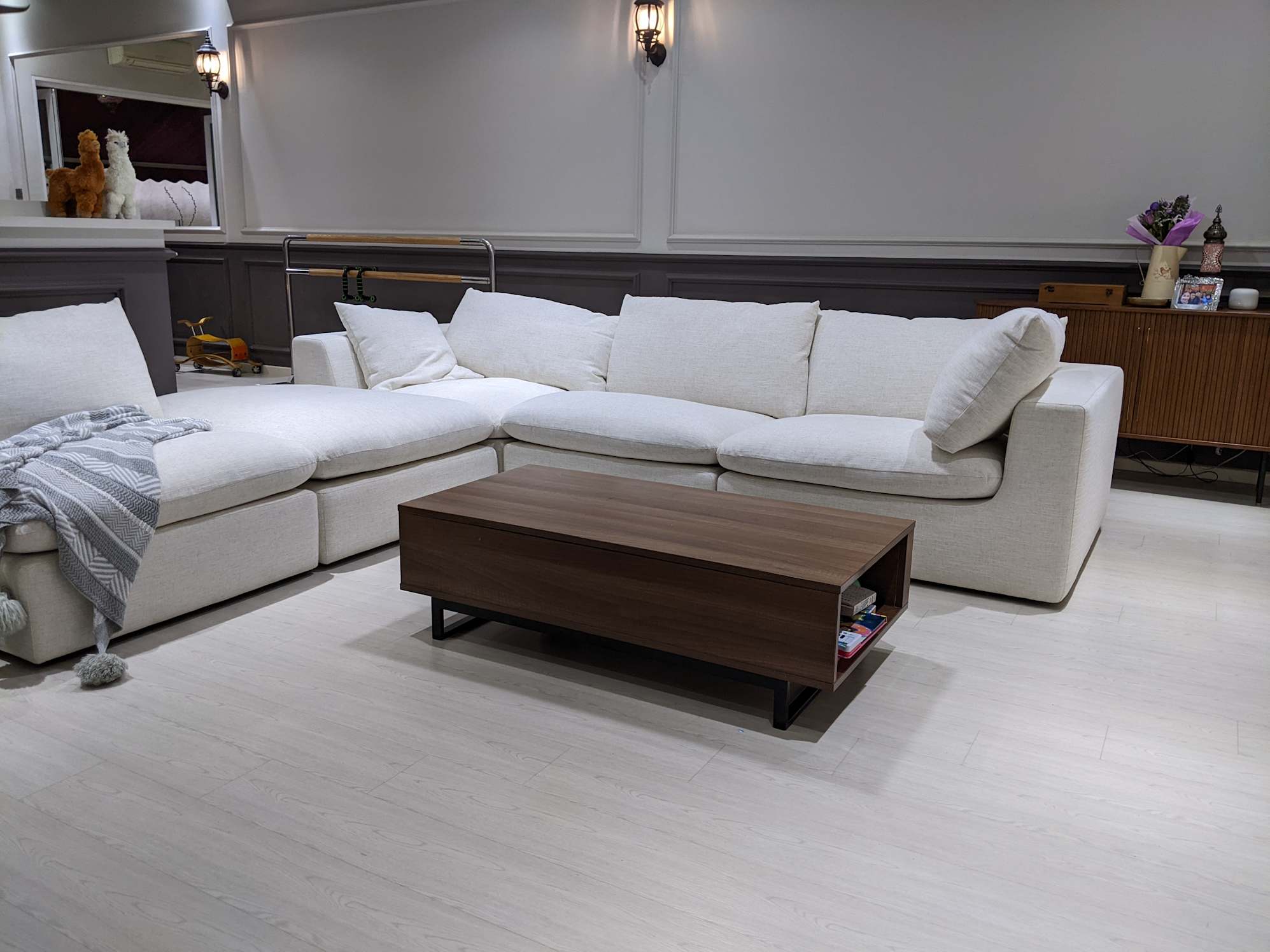 Super comfortable sofa!
