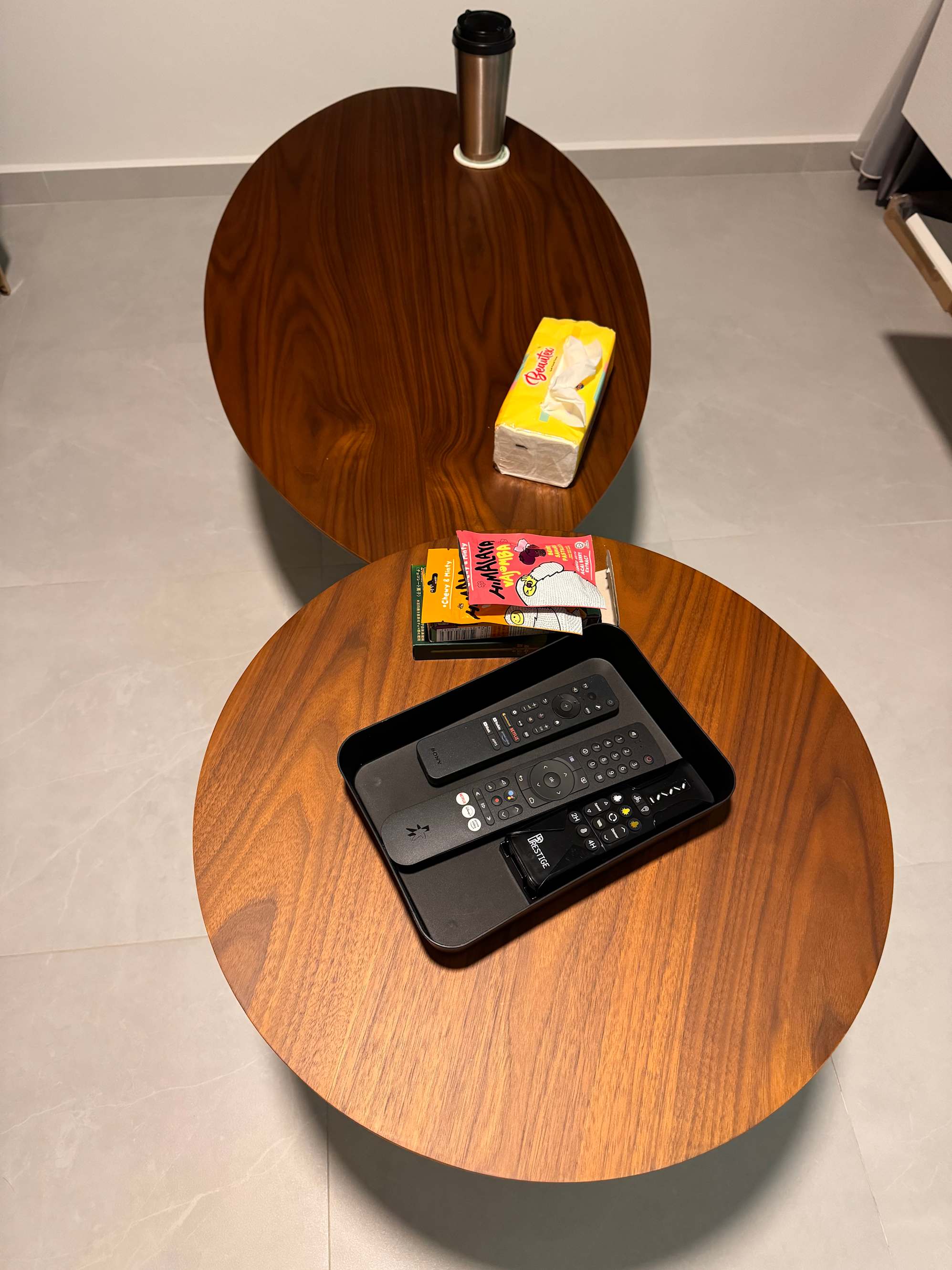review from Classic and pretty looking coffee table