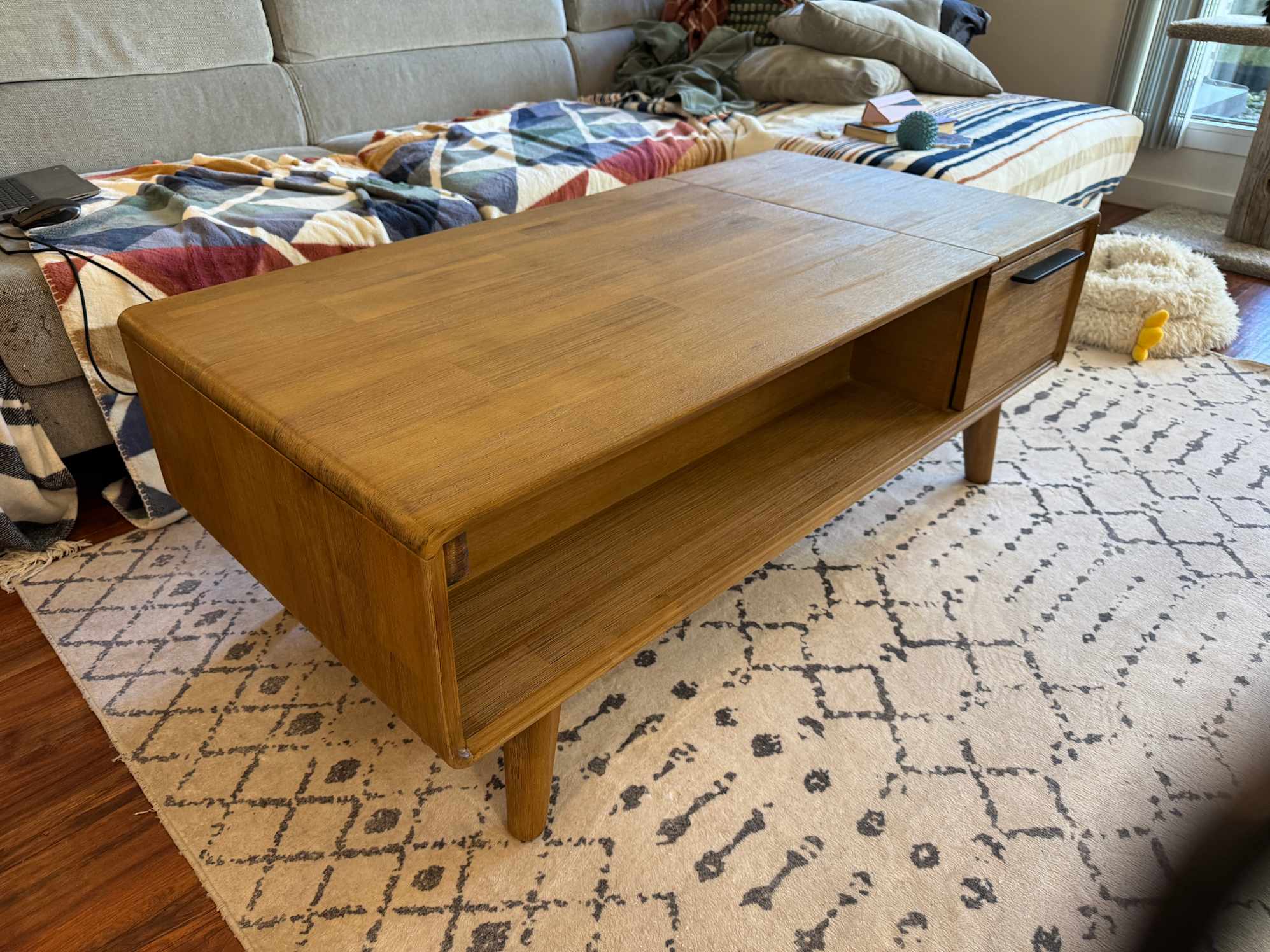 Absolutely gorgeous table!