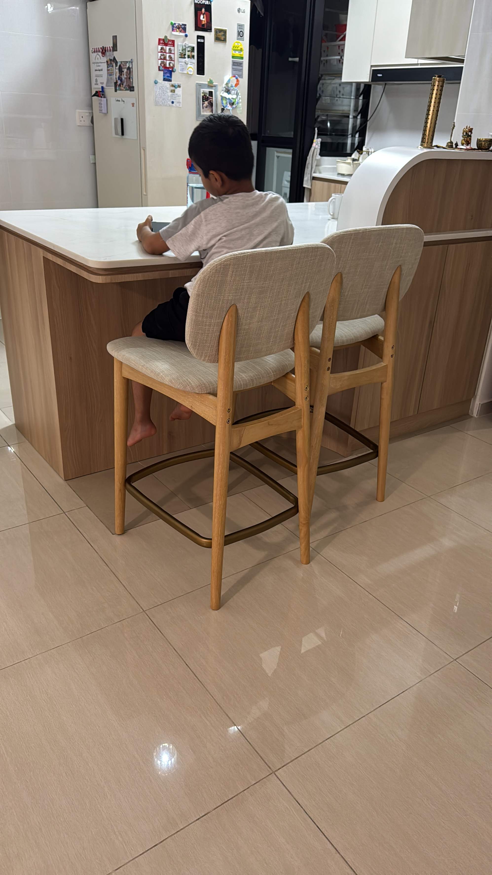 review from Counter stool