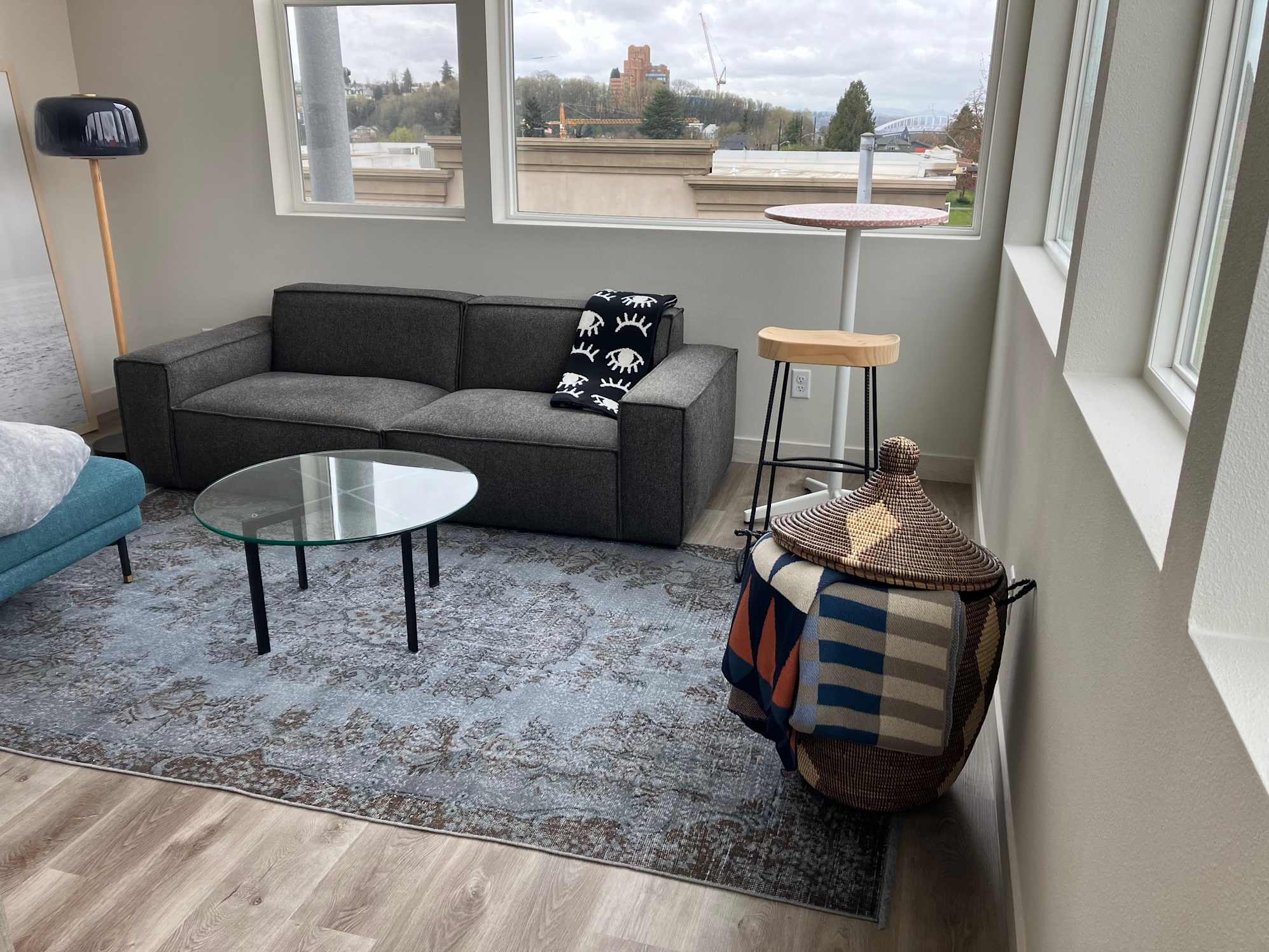 clean lines and very comforable
