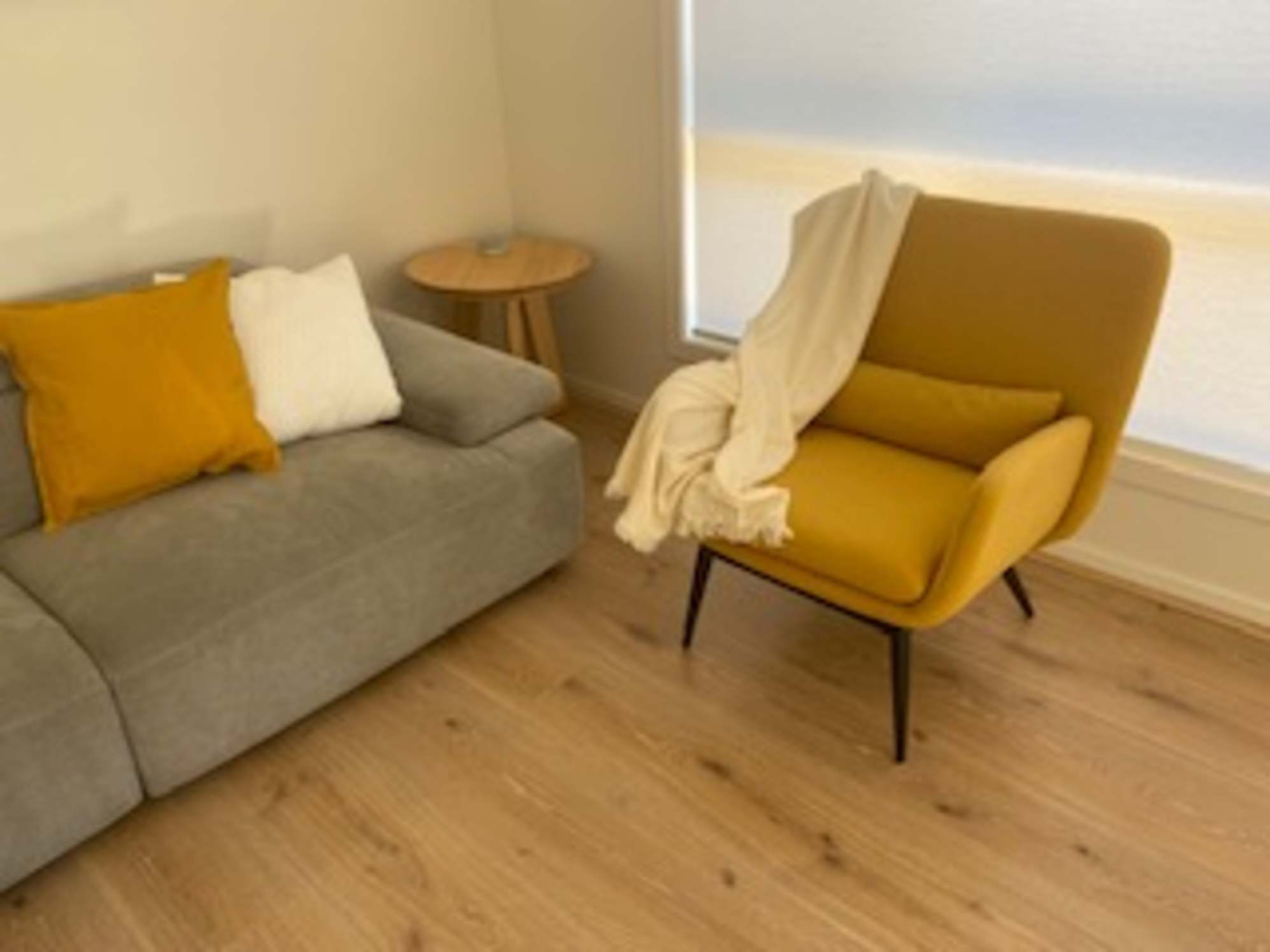 review from Great color and very comfortable armchair