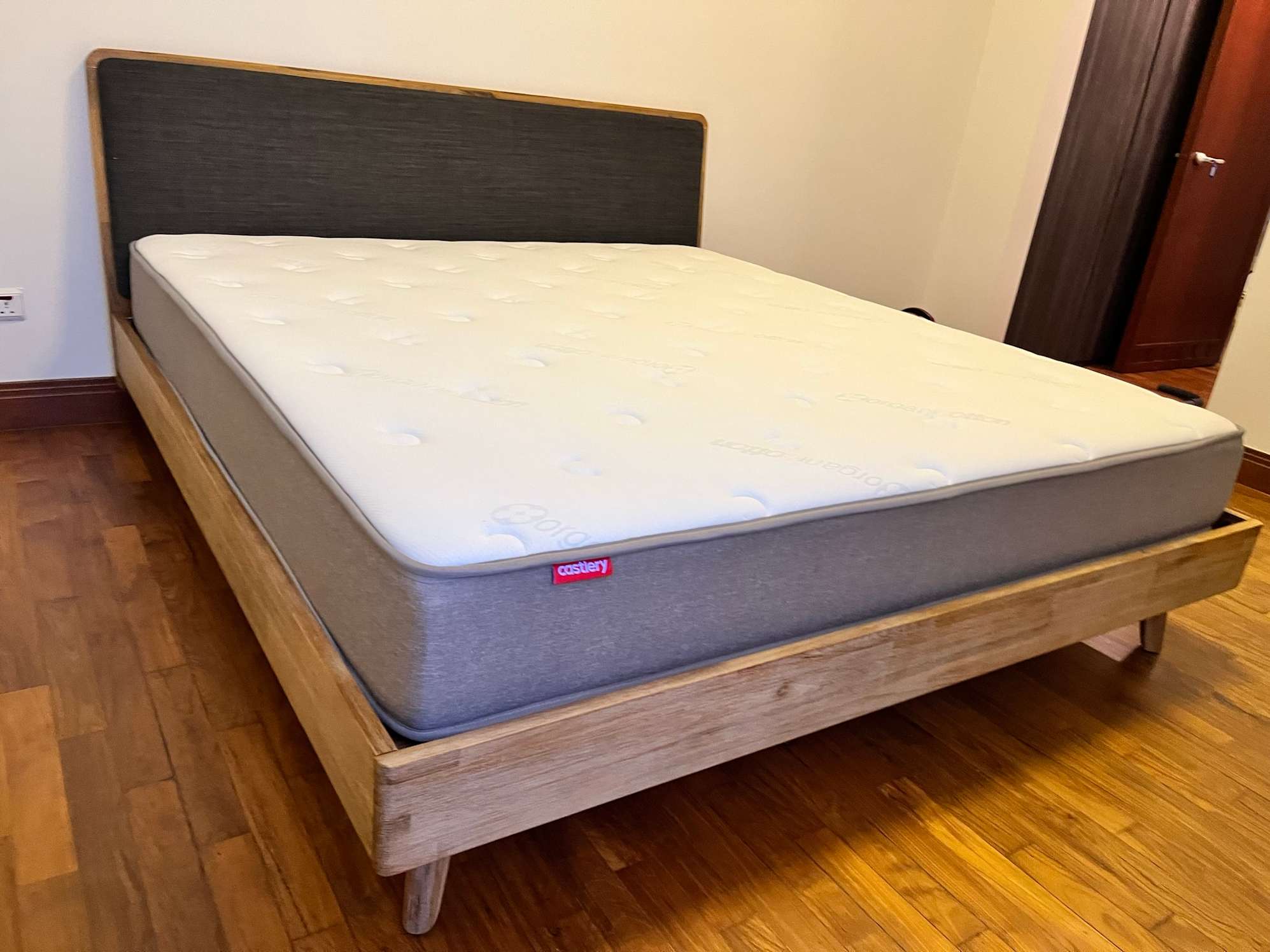 review from Comfortable to sleep on