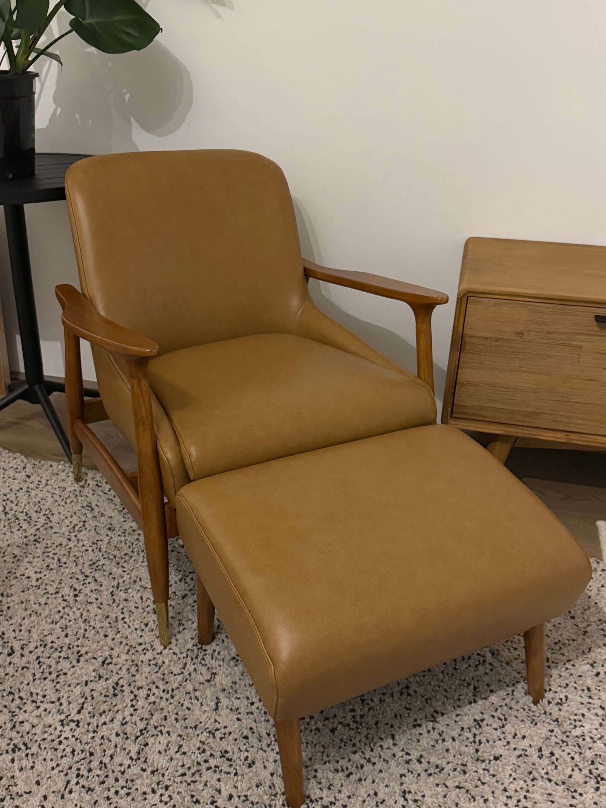 Stunning piece of furniture 