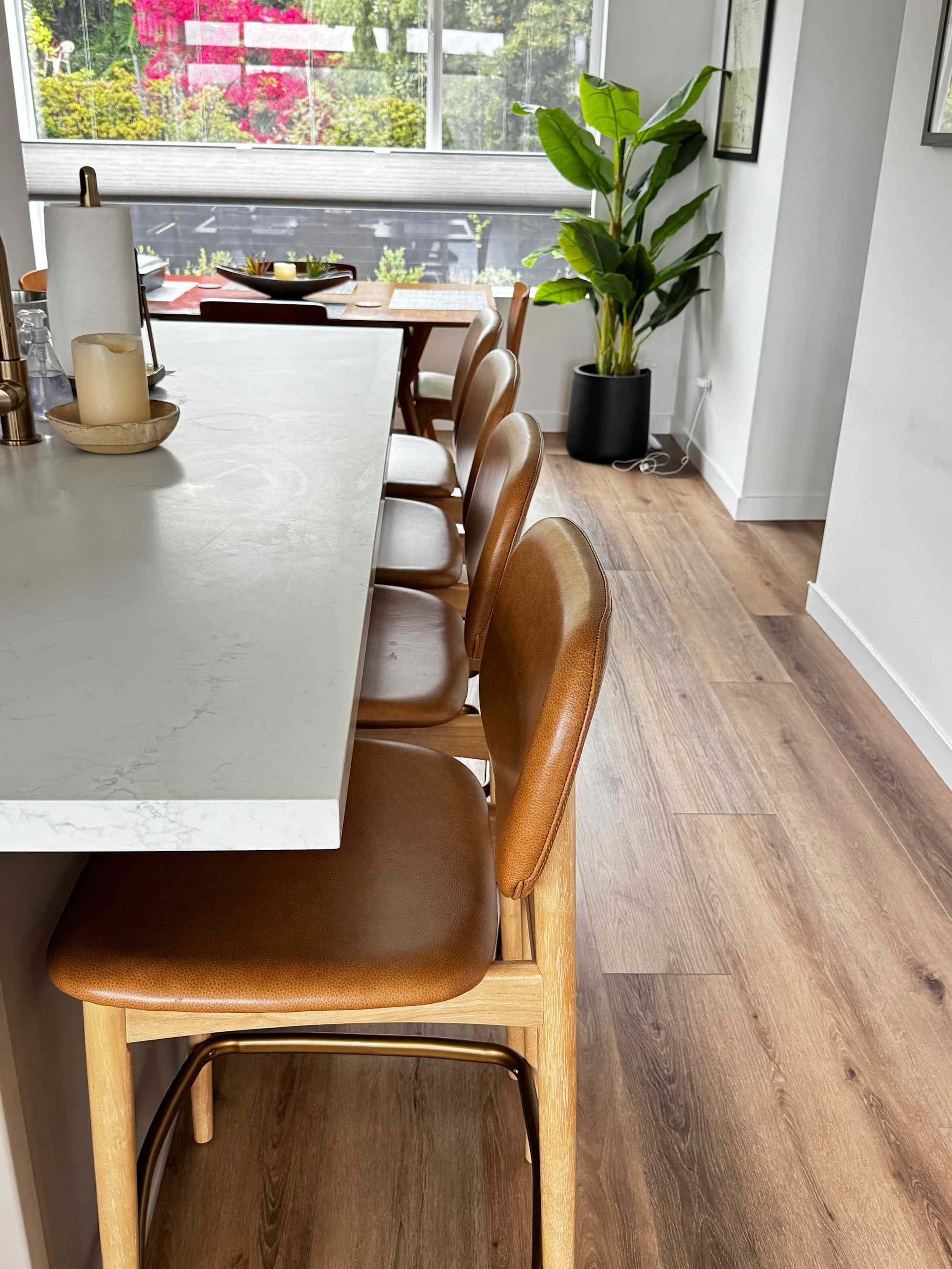 Great and comfortable counter chairs!