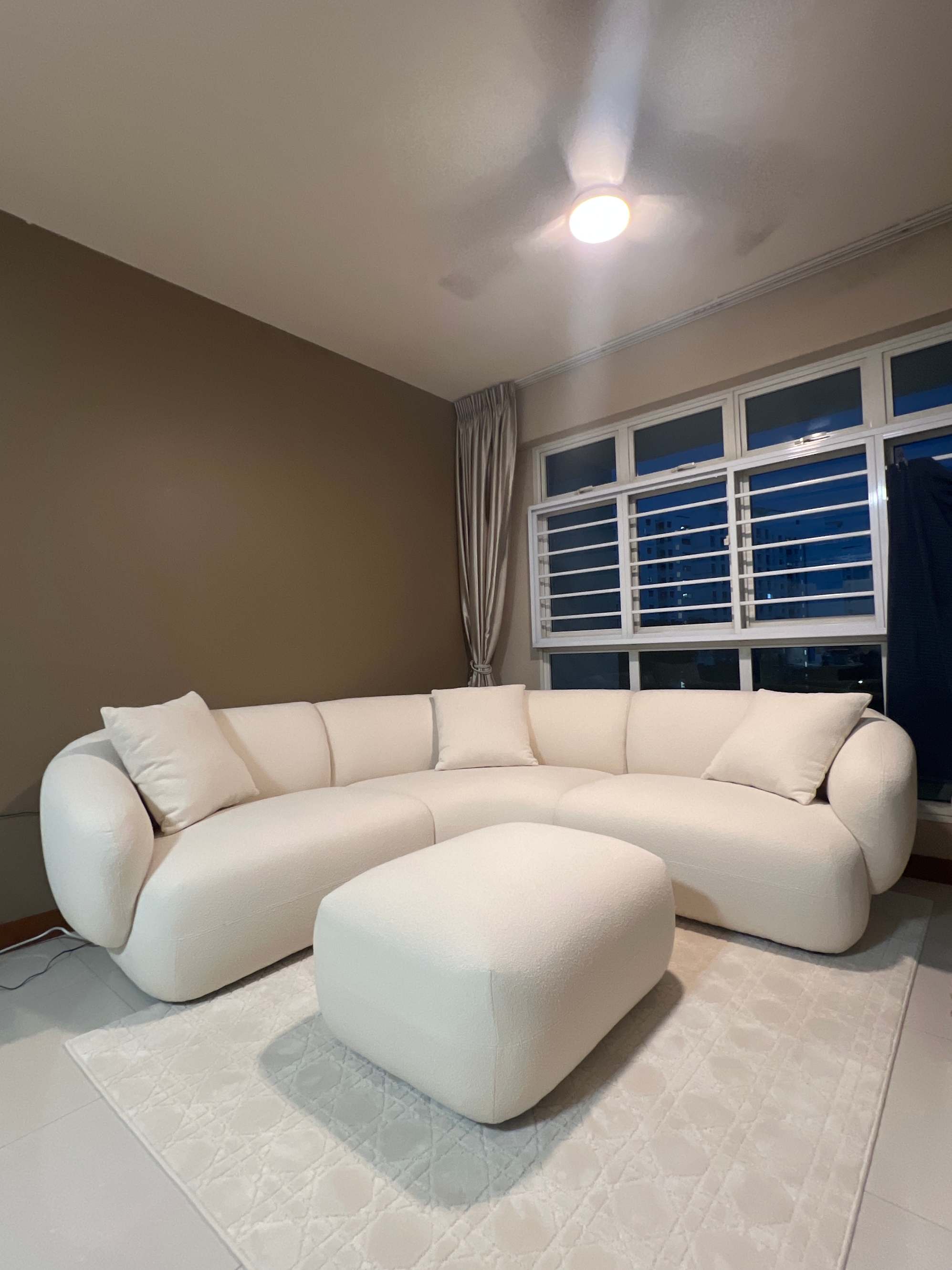 Auburn Sectional Sofa