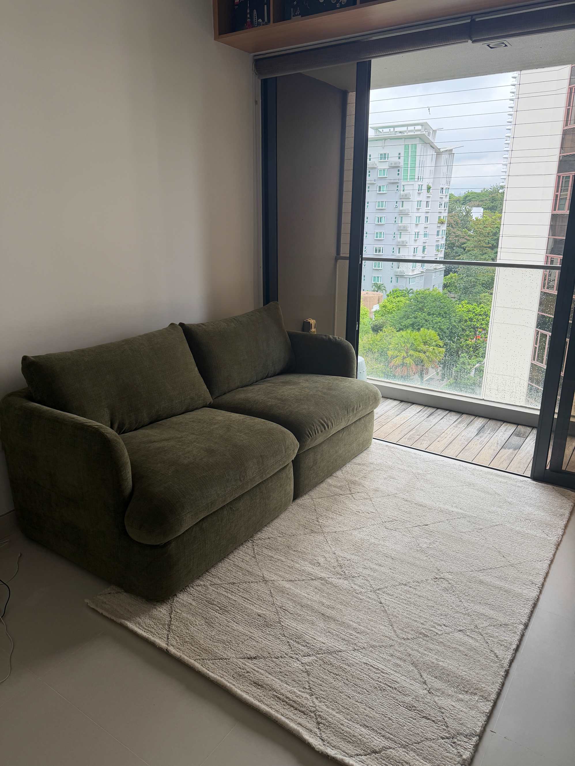 review from Love my new couch 