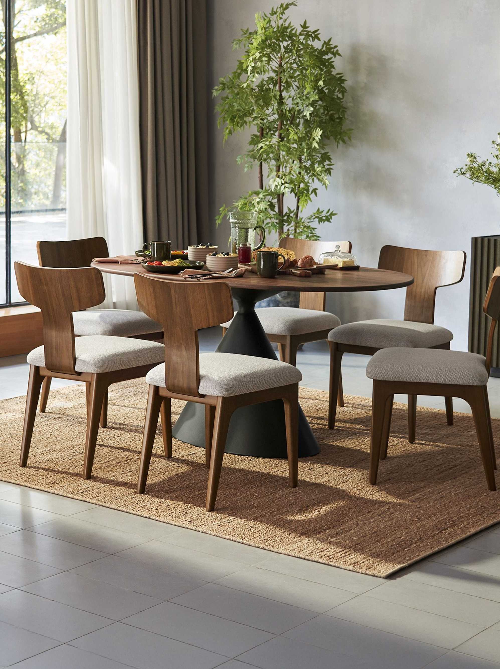Forma Dining Table Set