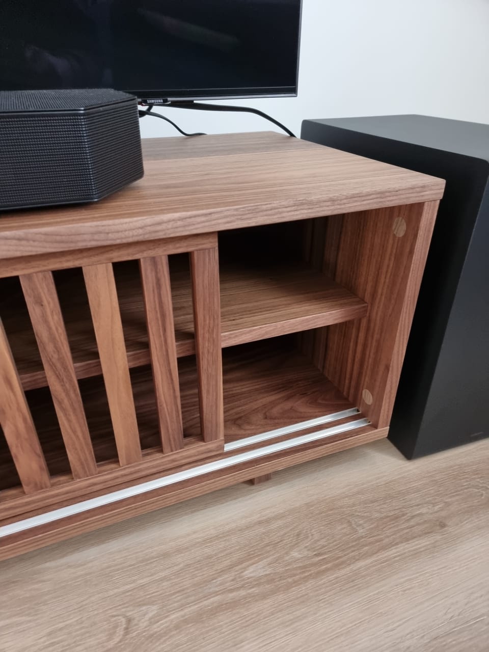 Luka TV Stand, Walnut