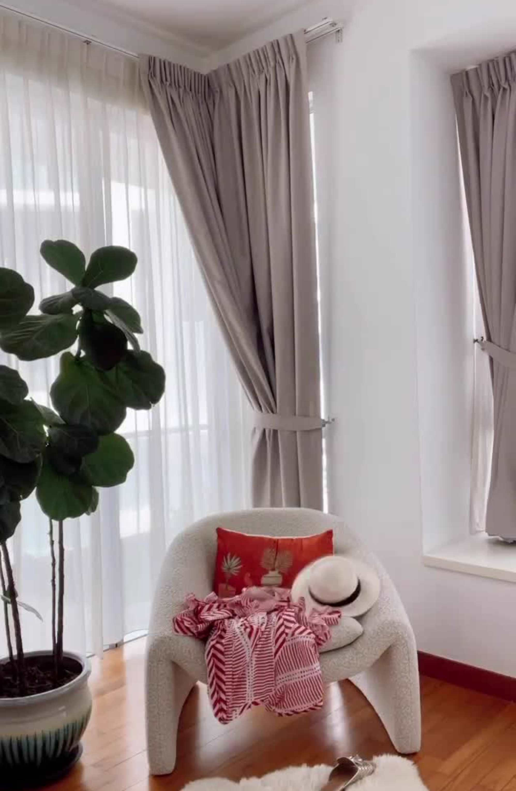 Instagram post by @maishaconcept - 855
