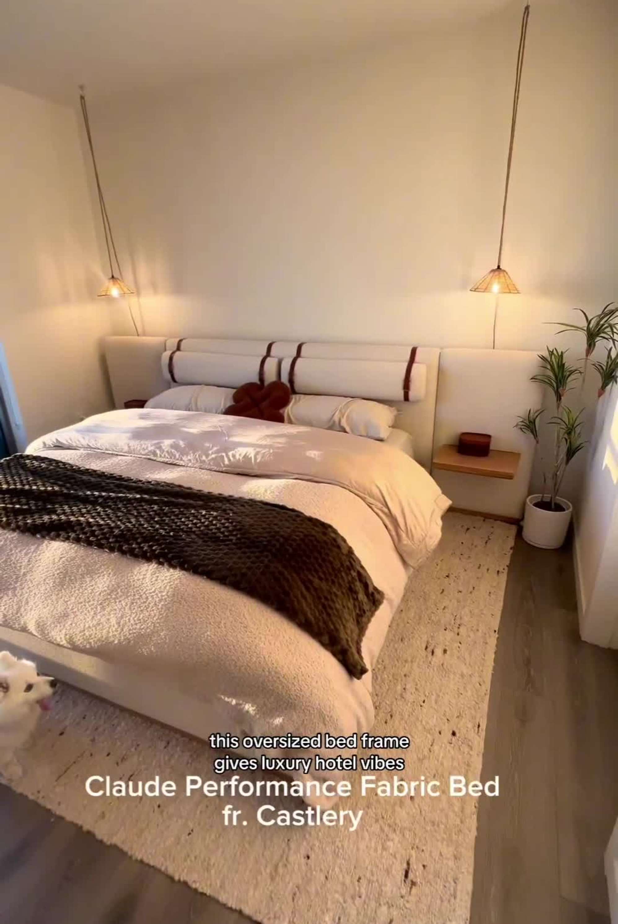 Instagram post by @brialiving - 3835