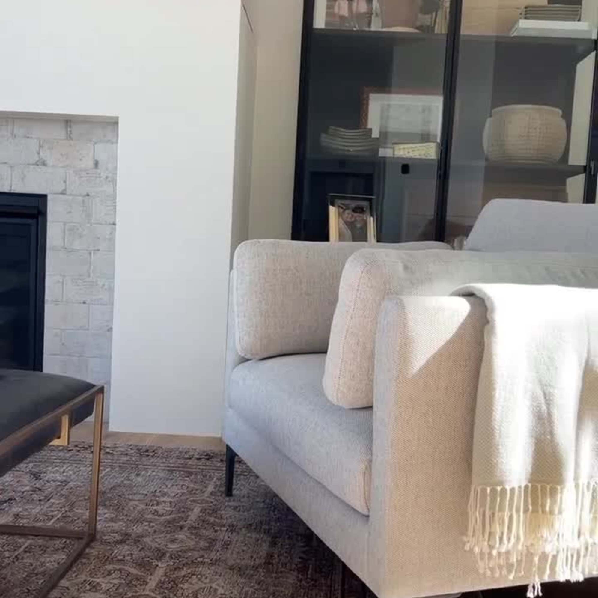 Instagram post by @practically.home - 250