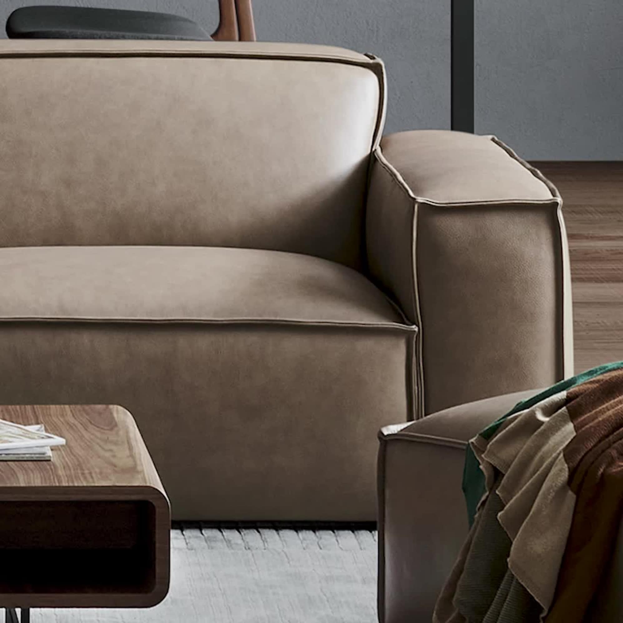 Jonathan Leather Sofa with Ottoman 6