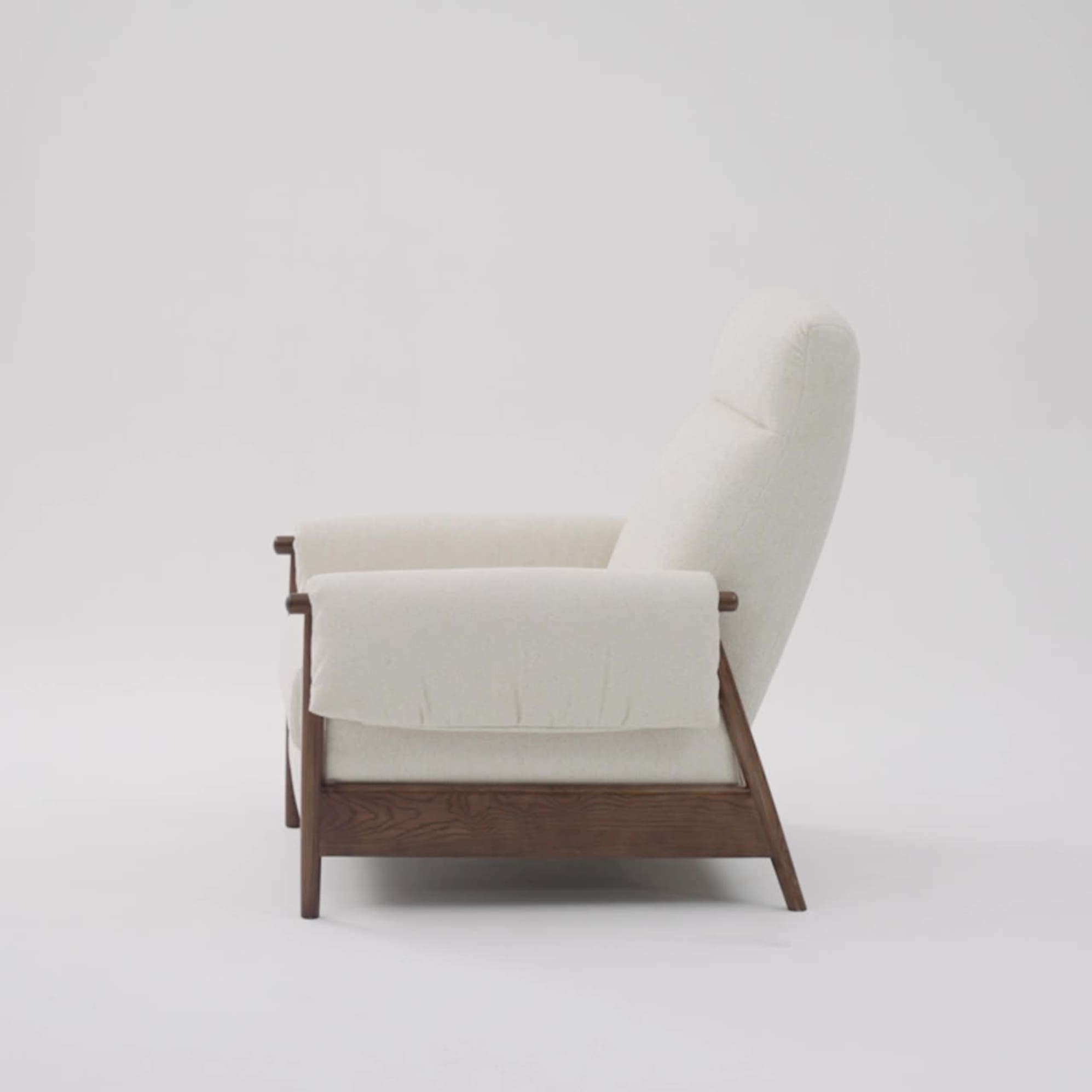 Dean Leather Recliner Armchair 1