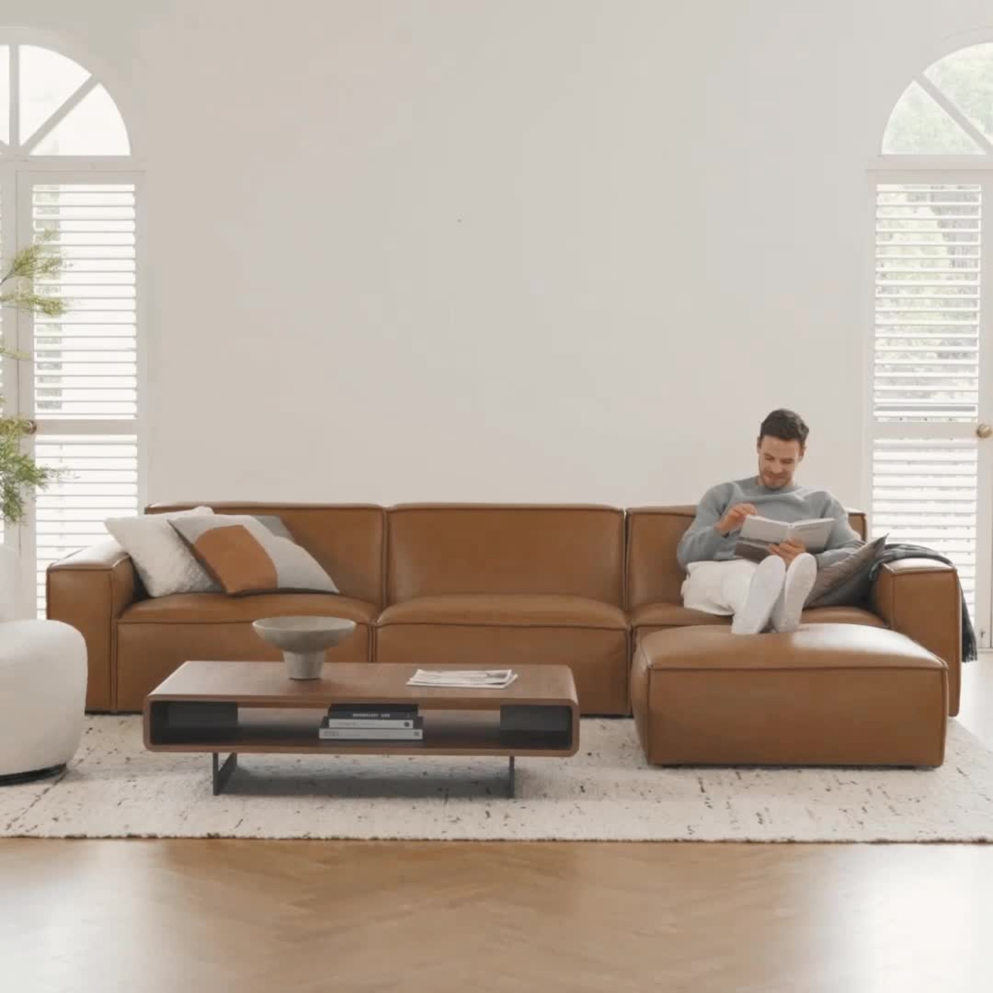 Jonathan Leather Extended Side Chaise Sectional