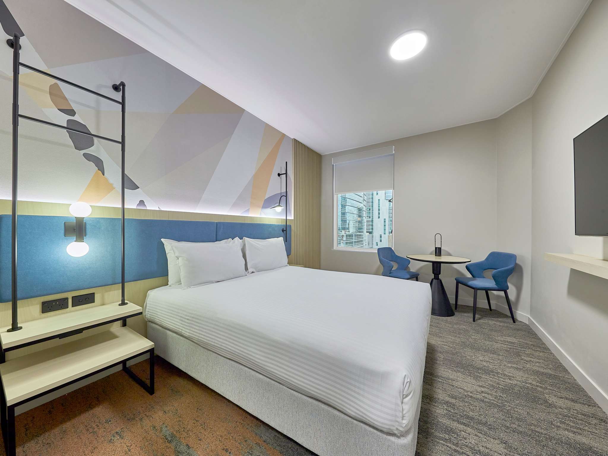 Ibis - room.jpg