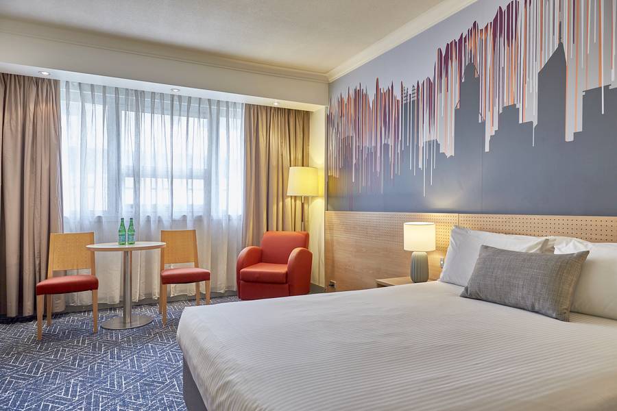 Mecure - room.jpg