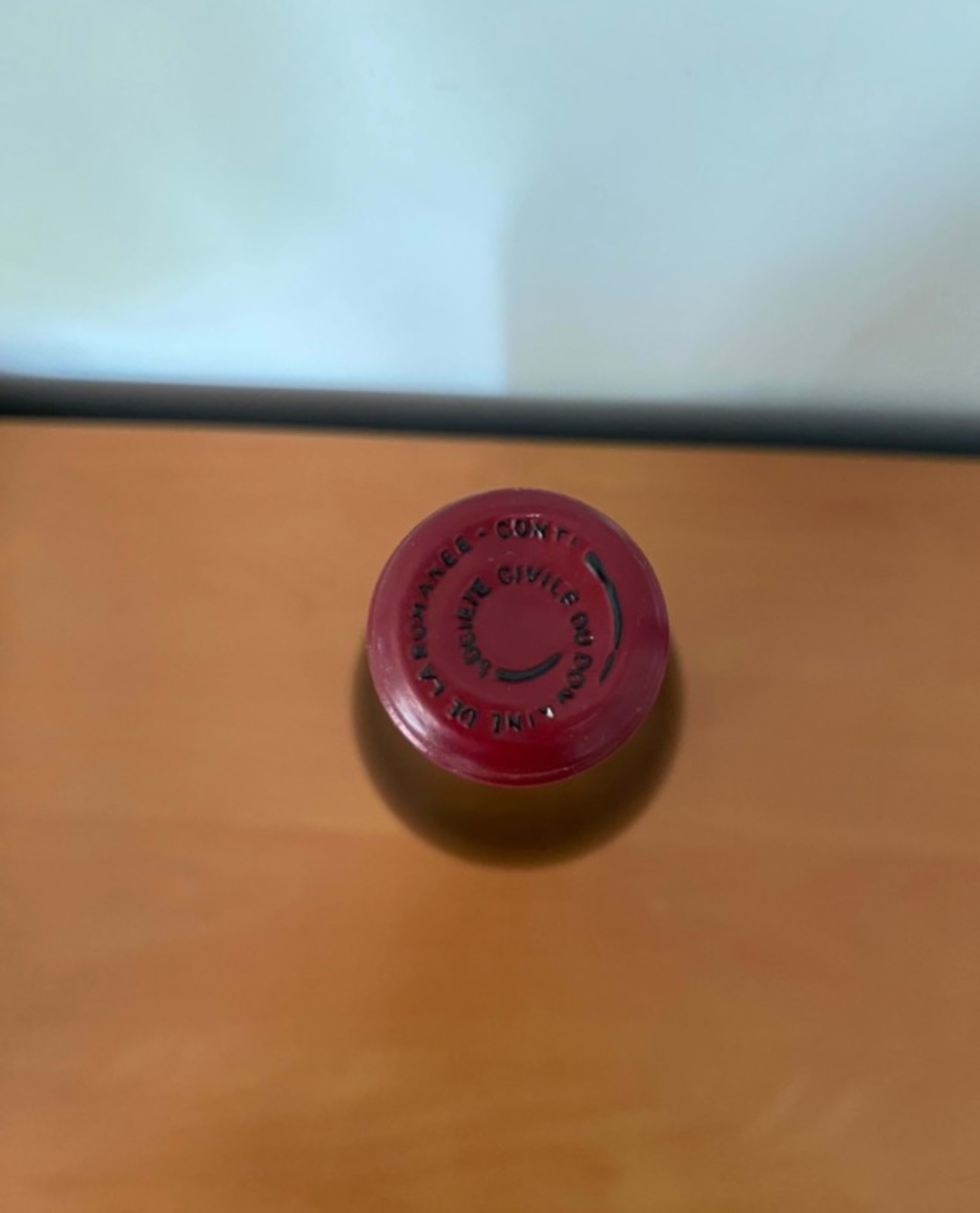 Caps