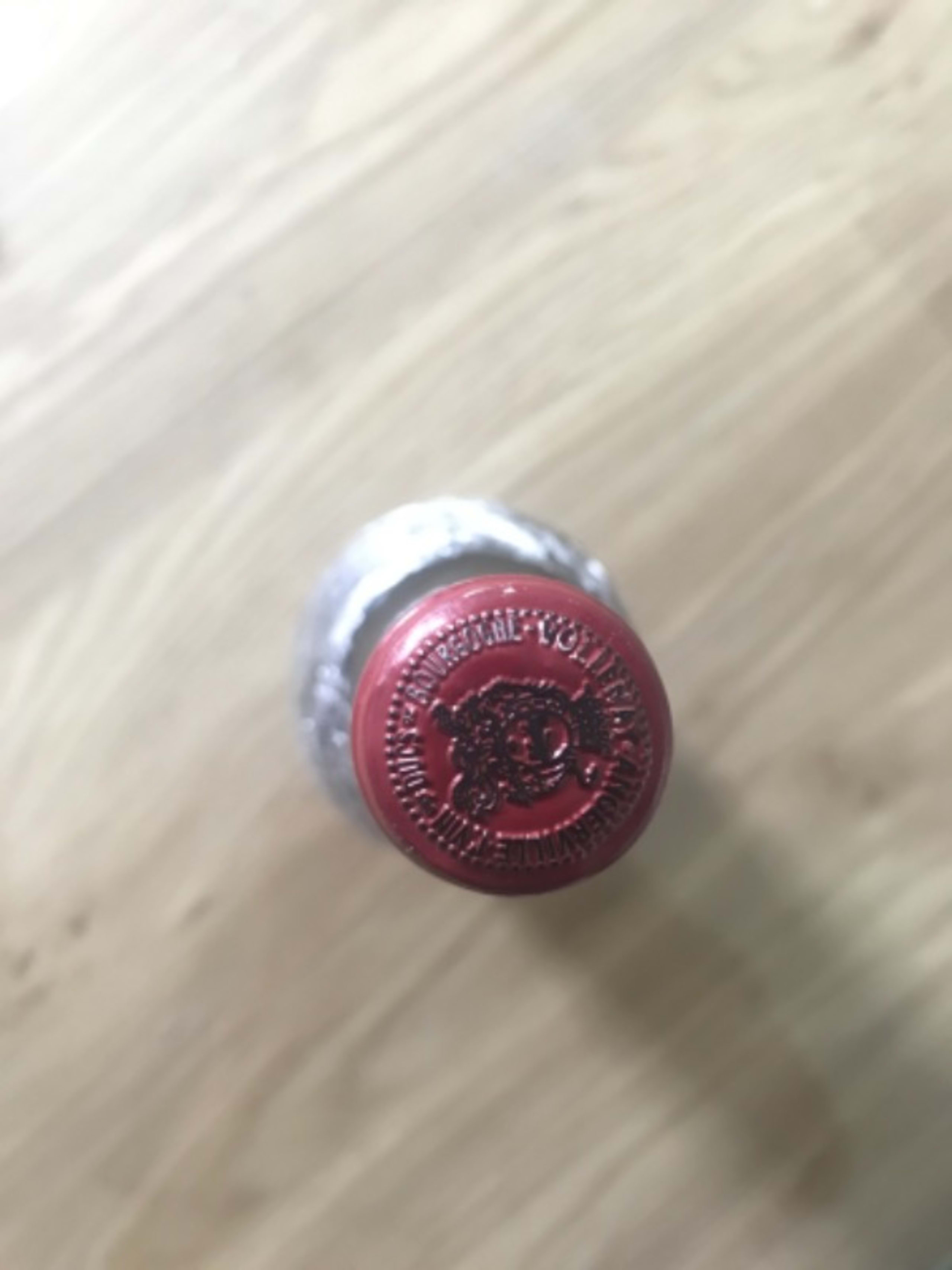 Caps