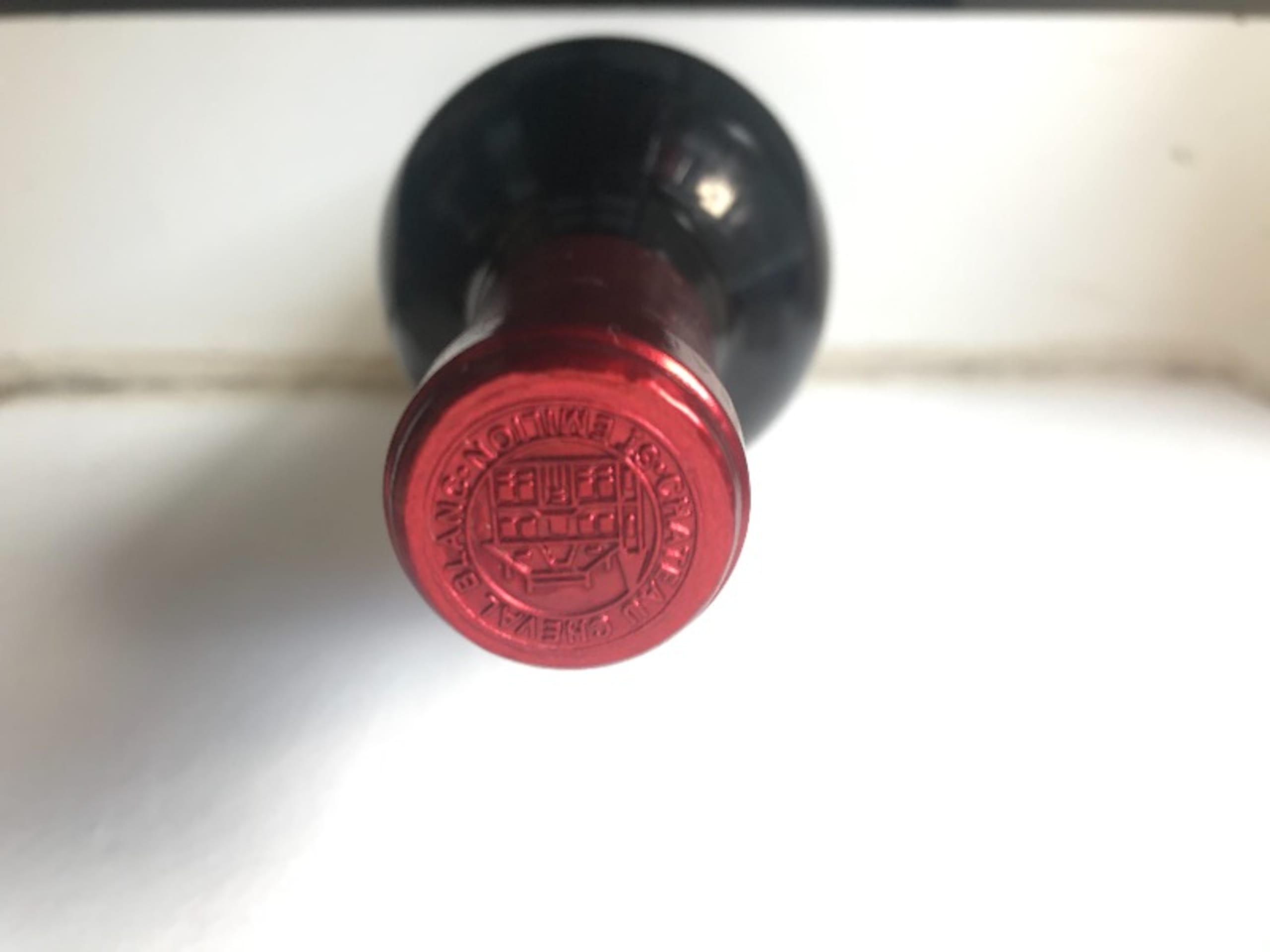 Caps